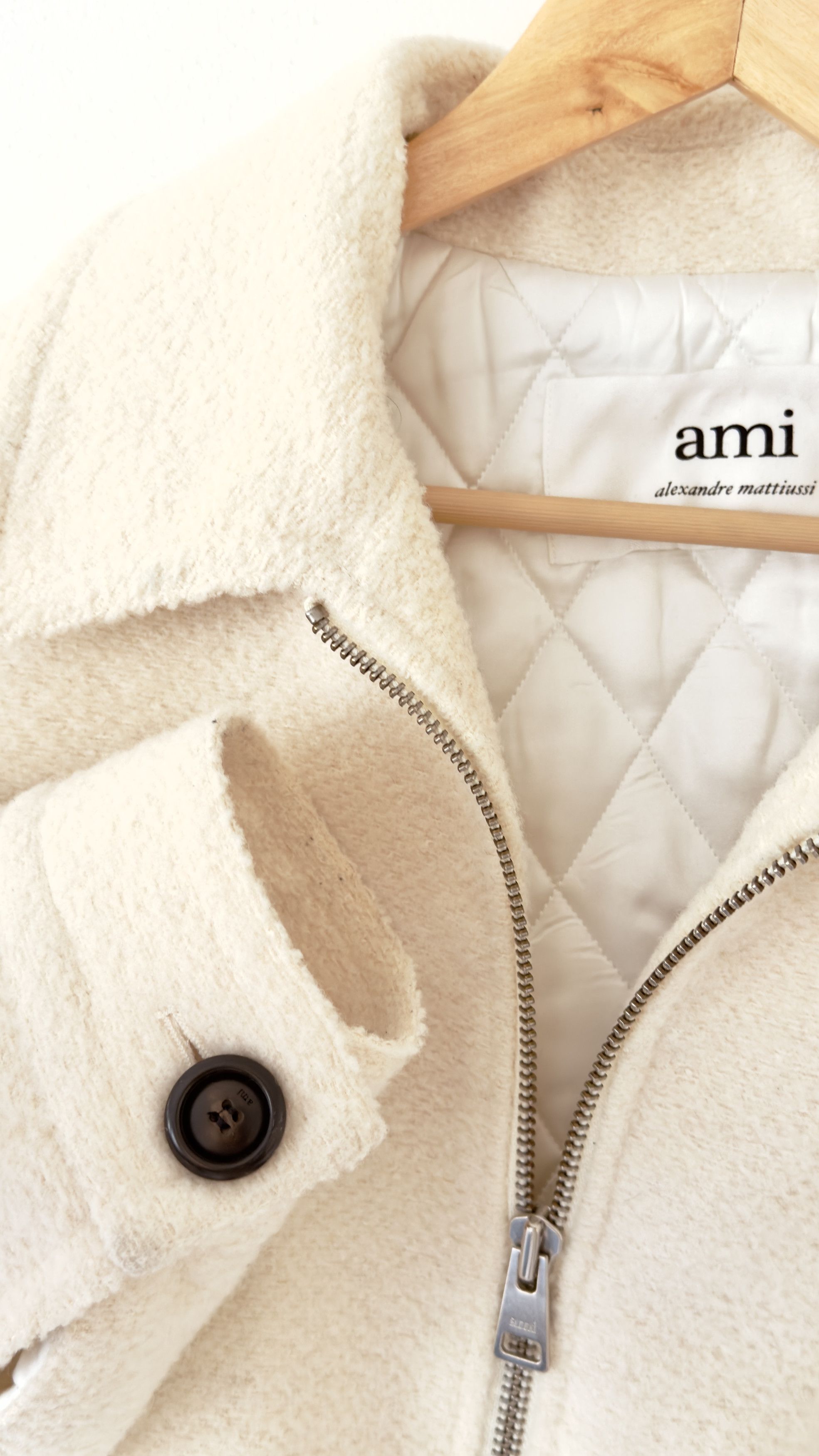 AMI Bouclè-ish Quilted-Lined Wool Zip Jacket Size US L / EU 52-54 / 3 - 2 Thumbnail