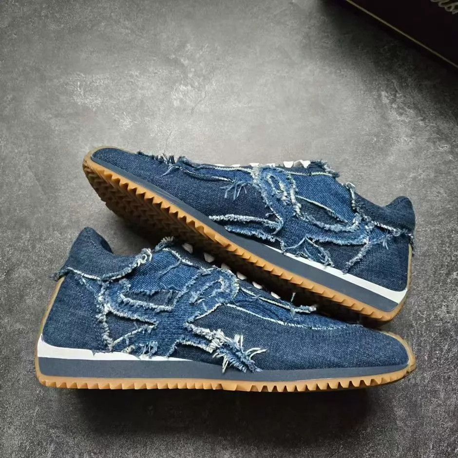 Loewe LOEWE FLOW RUNNER Denim Blue 40 Worn once like new Size US 7 / EU 40 - 8 Thumbnail