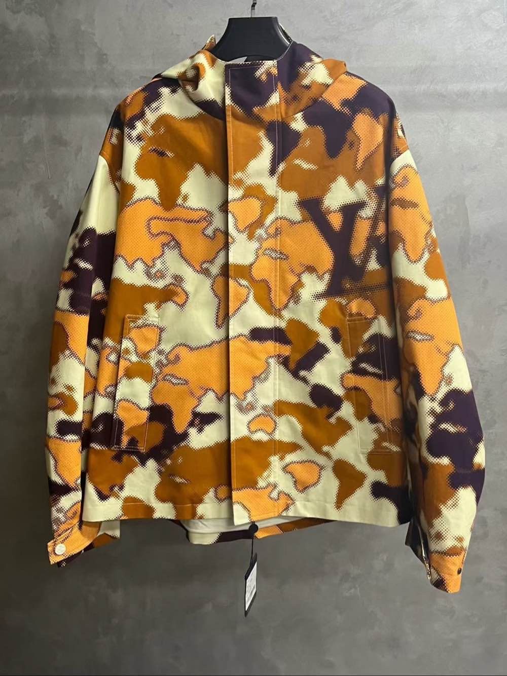 Louis Vuitton Louis Vuitton Map Print Hooded Jacket Size 56 Size US XL / EU 56 / 4 - 1 Thumbnail