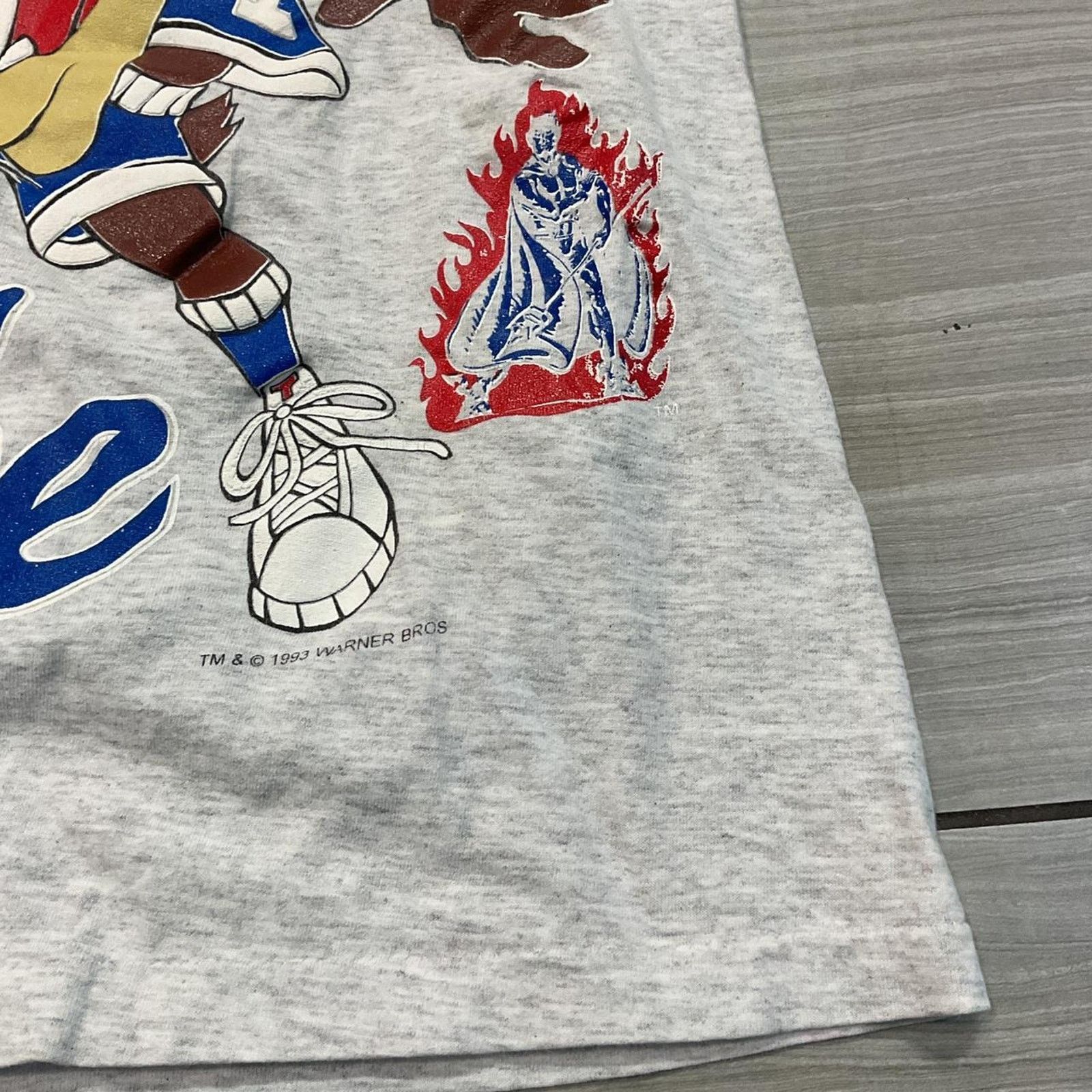 1990s Vintage Taz tasmanian devil duke basketball t-shirt