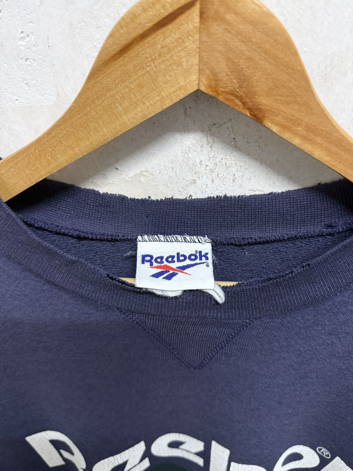Reebok Vintage 90s Distressed Reebok Sweatshirt Big Logo Size US M / EU 48-50 / 2 - 4 Thumbnail