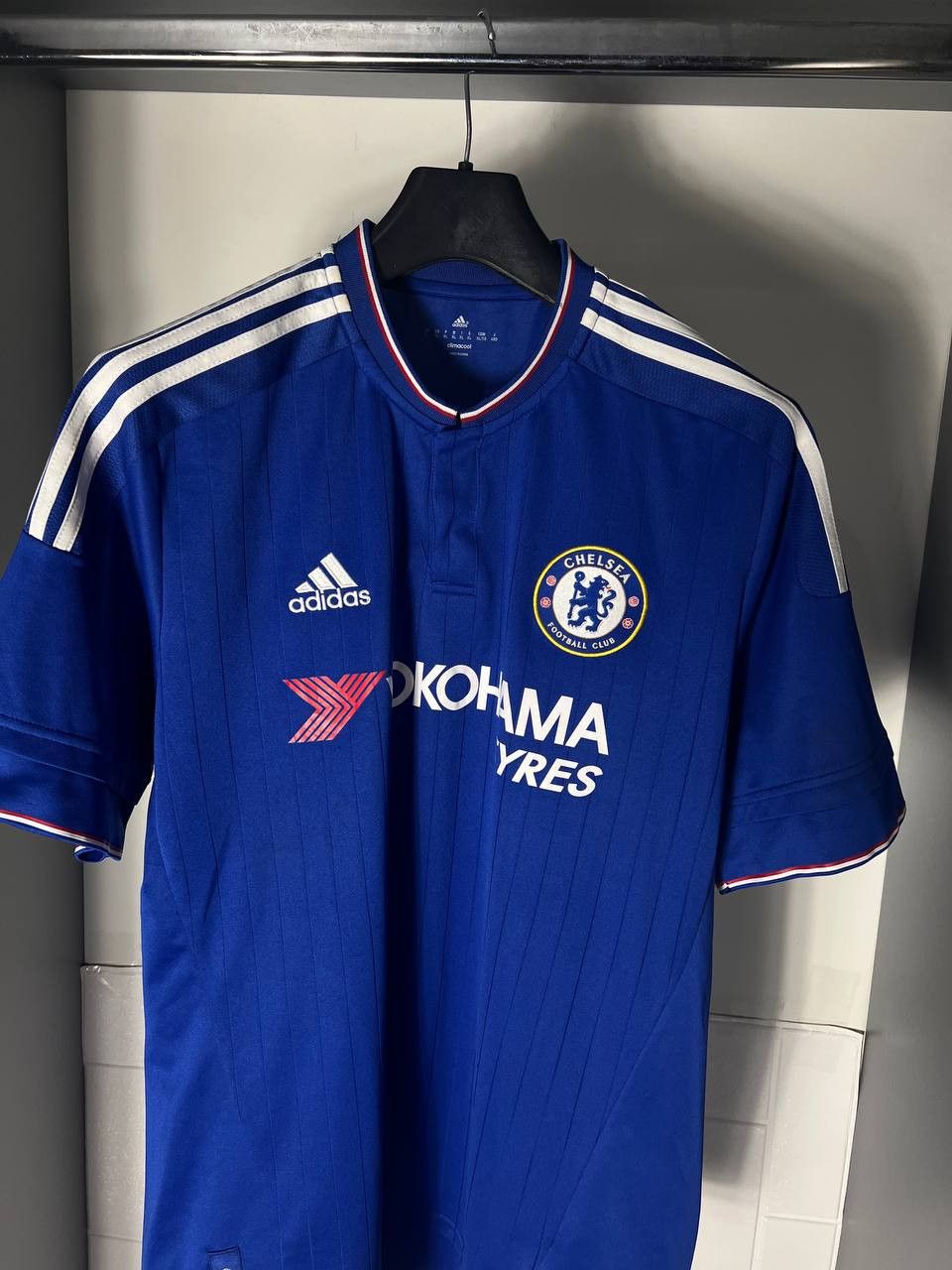Adidas VINTAGE ADIDAS FC CHELSEA LONDON ENGLAND SOCCER JERSEY RETRO Size US XL / EU 56 / 4 - 6 Thumbnail