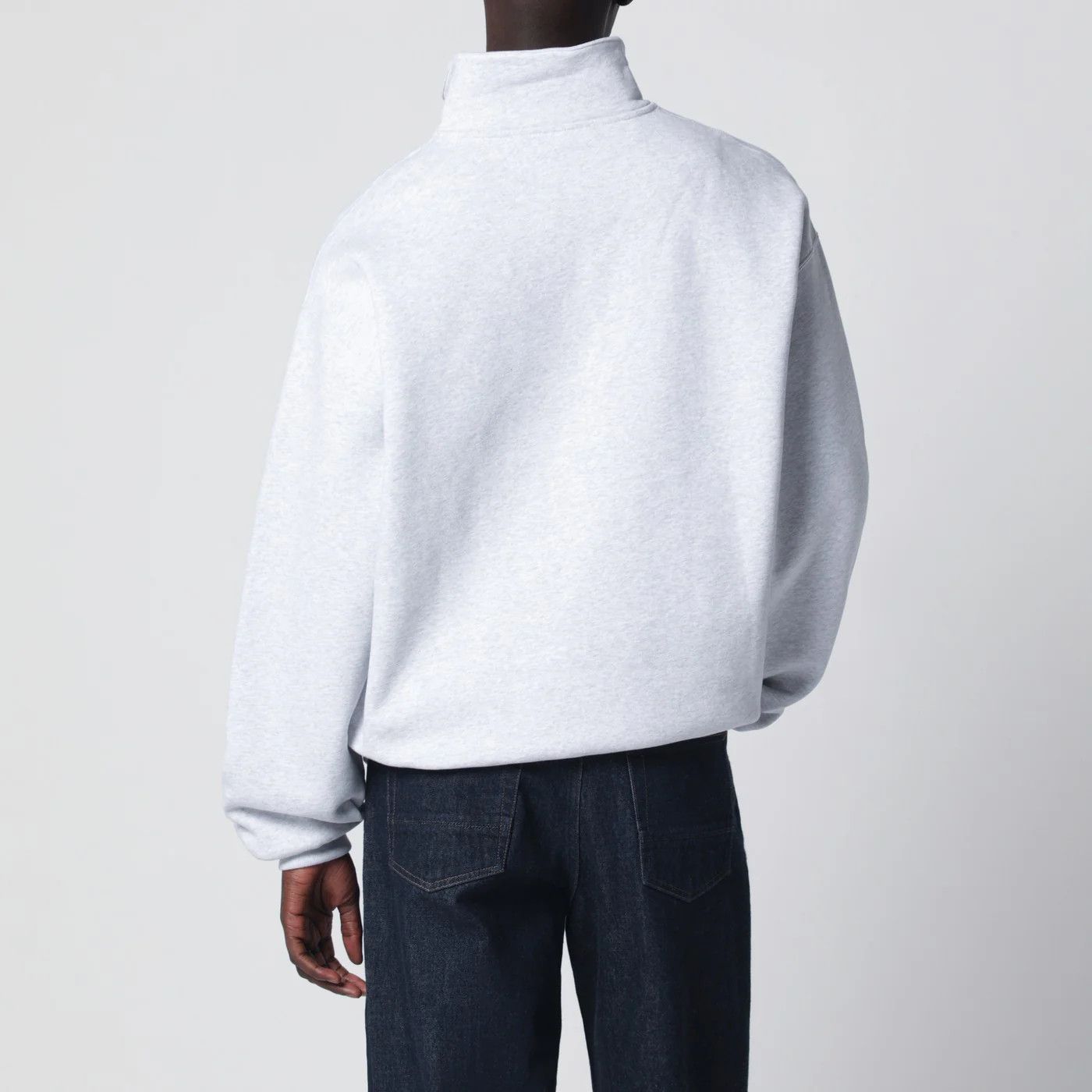 Jacquemus o1d2blof0526 Zip-Neck Logo Sweatshirt in Light Grey Size US XL / EU 56 / 4 - 3 Thumbnail