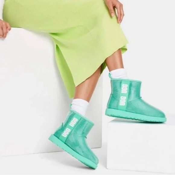 Ugg UGG Waterproof Short Boots 6 Blue Green Classic Mini Clear 1 Size US 6 / IT 36 - 1 Thumbnail
