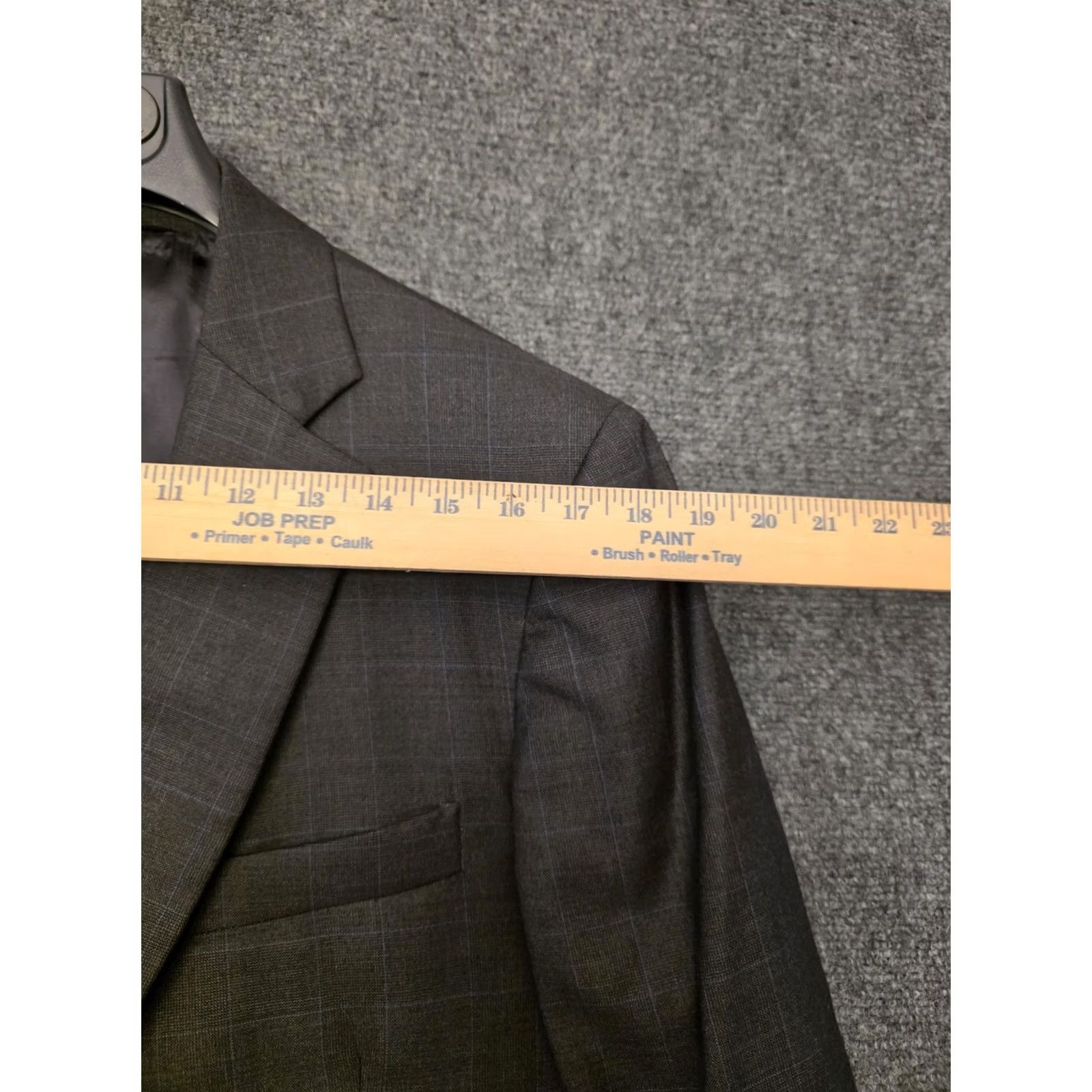 Brooks Brothers Brooks Brothers Madison Suit Mens 44 Gray Plaid 2 Piece Jacket Pants Italy Wool 39x29 Regular Notch Lapel Four-Button Cuffed Size 44R - 5 Thumbnail