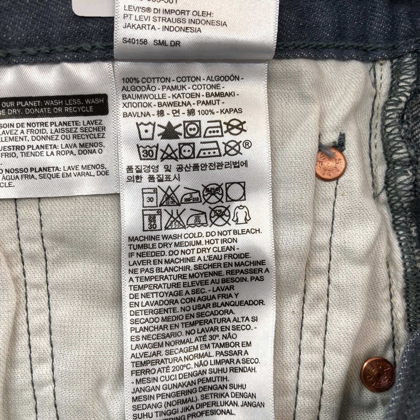 Levi's VINTAGE Levi's 501 Jeans Mens 33x32 Gray Denim Button Fly Straight Grunge Y2K Size US 33 - 6 Thumbnail
