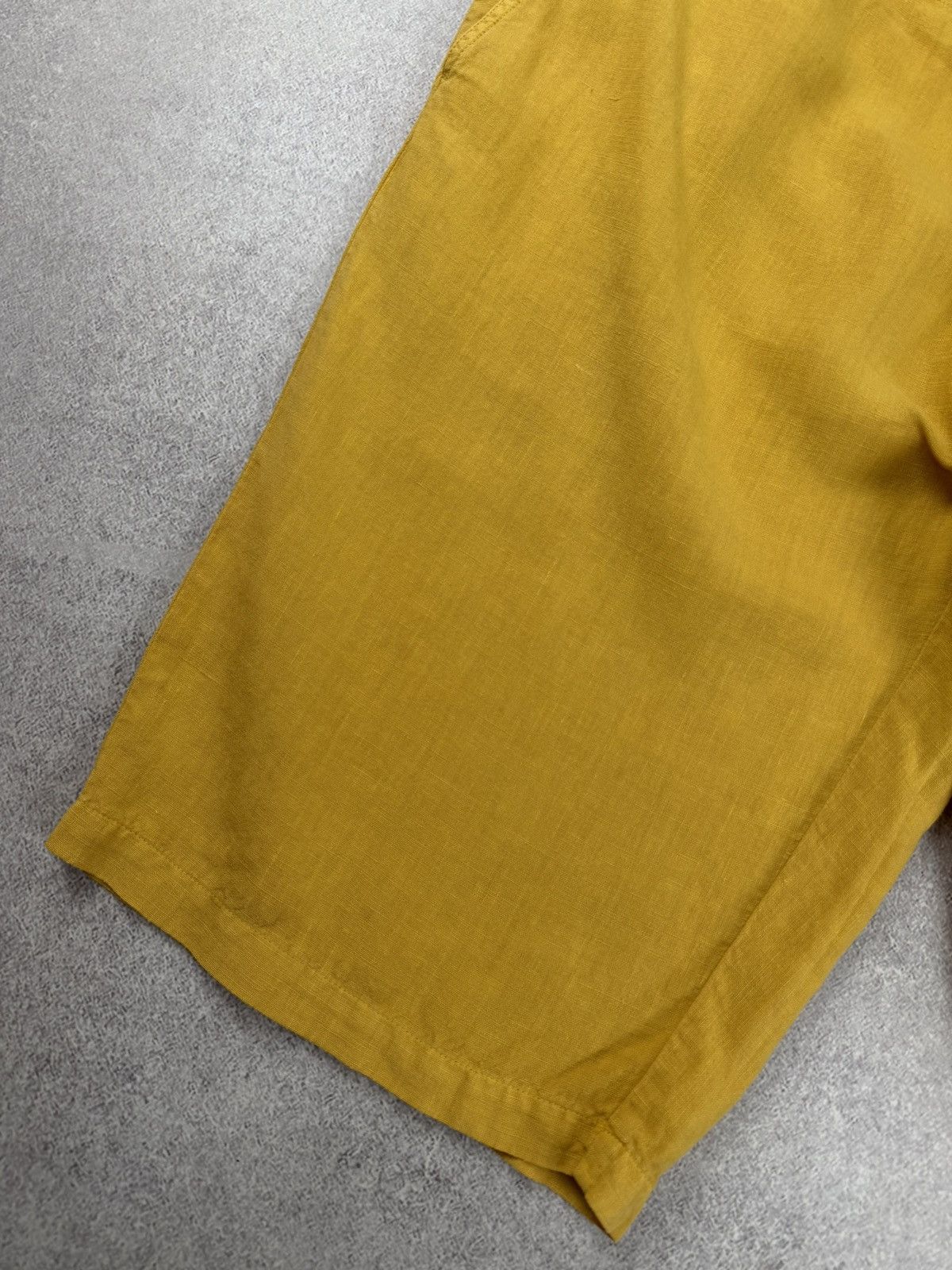 Corneliani Corneliani ID Yellow Linen Shorts Men’s Size 52 Size US 34 / EU 50 - 3 Thumbnail
