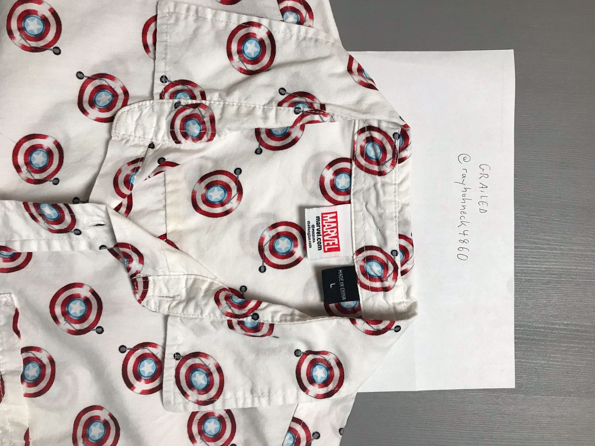 Marvel Comics Marvel Captain America Shield Button-Down Short Sleeve Size US L / EU 52-54 / 3 - 6 Thumbnail