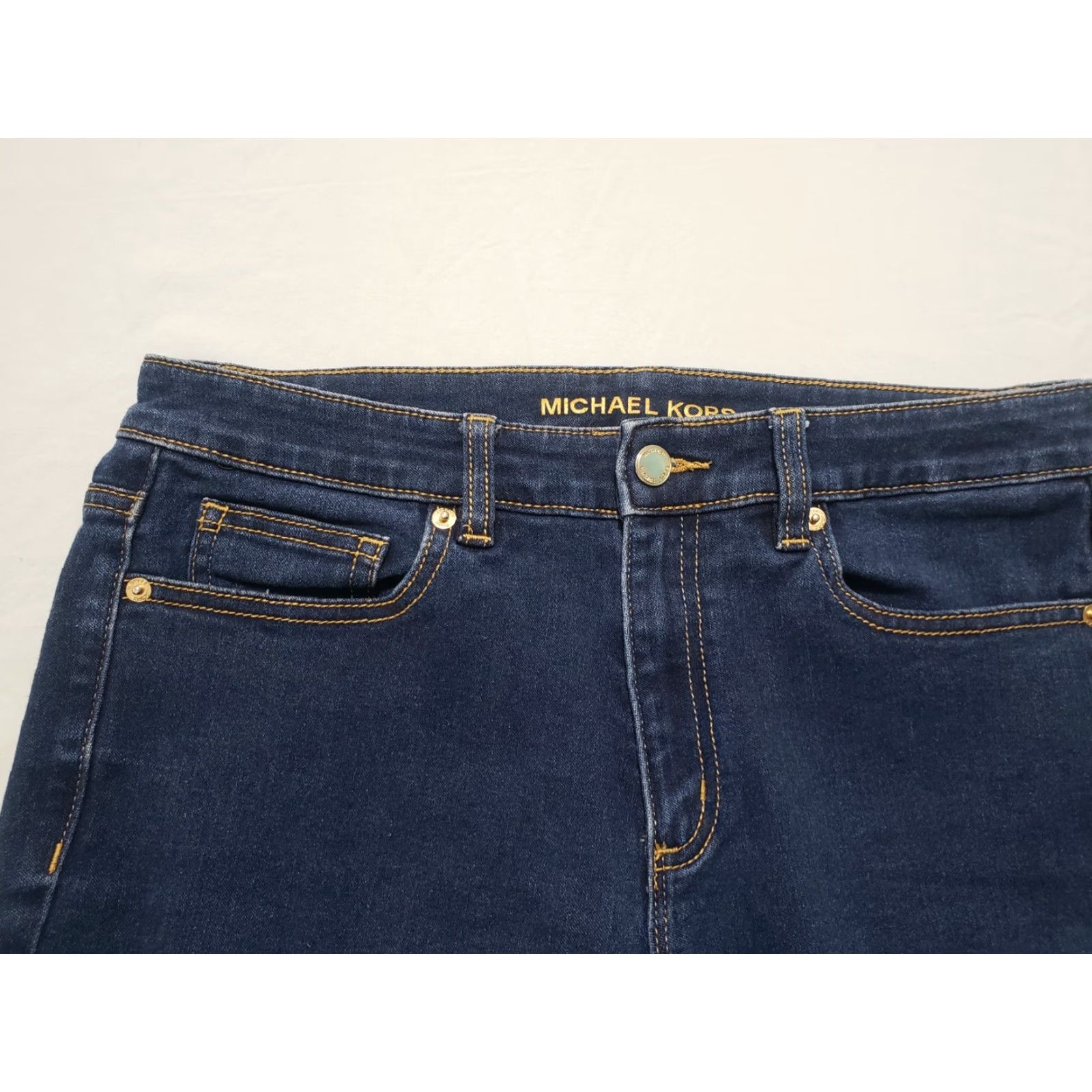 Michael Kors Michael Kors Dillon Relaxed Jeans Womens Size 6 Blue 31×29 Stretch Denim 5-Pocket Design Sheer? Size 28" / US 6 / IT 42 - 7 Thumbnail