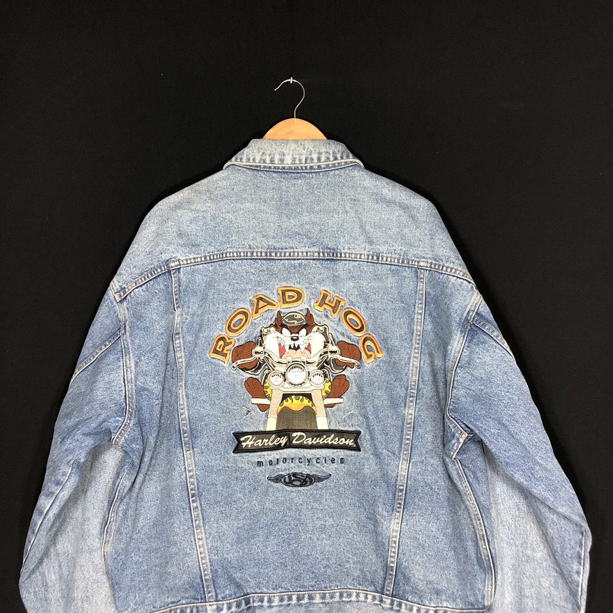 Harley Davidson × Vintage × Warner Bros Harley Davidson Motorcycle Warner Bros 2000 Trucker Jacket Size US XL / EU 56 / 4 - 6 Thumbnail