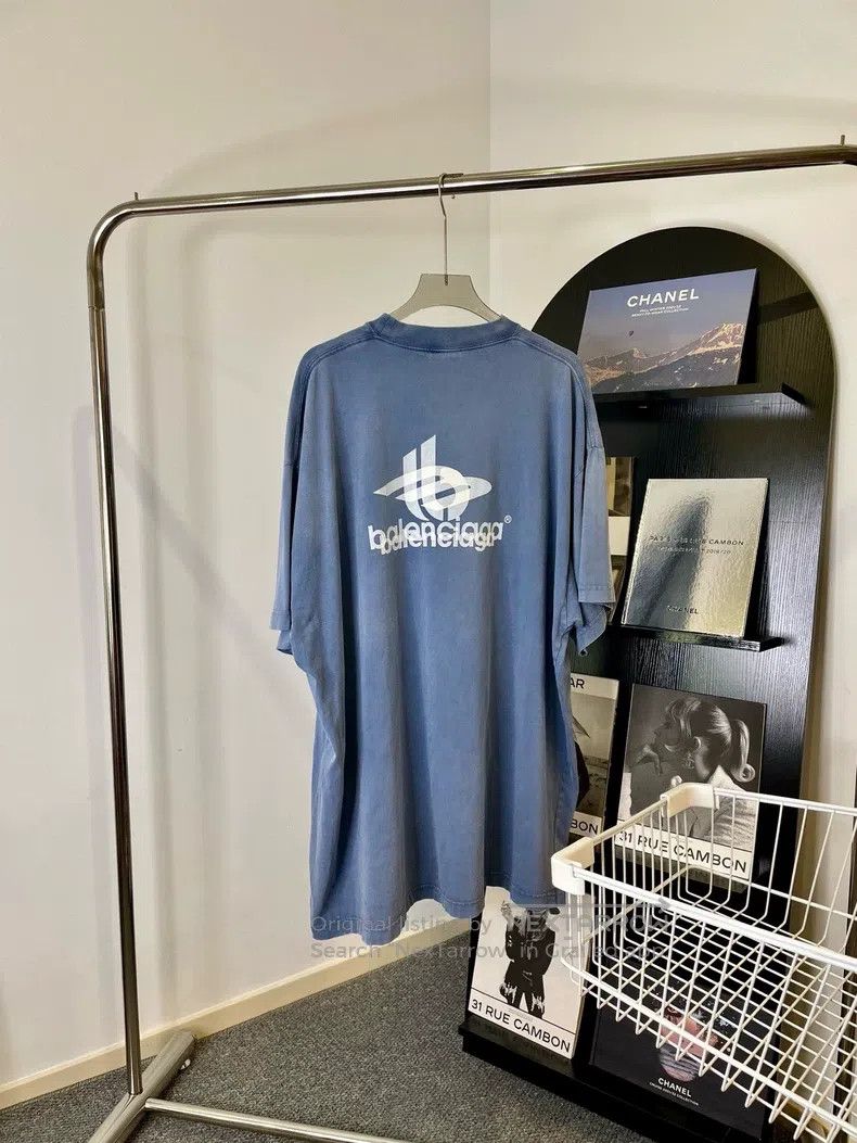Balenciaga Balenciaga Letter Logo Printed Round Neck Short Sleeve T-S Size US XL / EU 56 / 4 - 2 Thumbnail