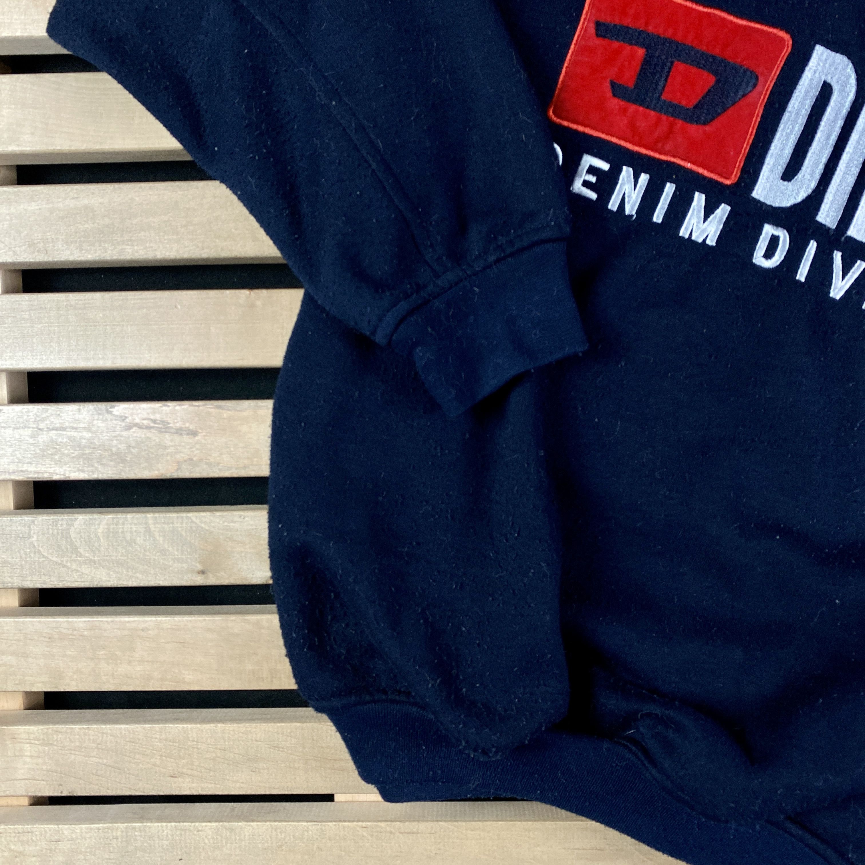 Diesel × Vintage Men’s Sweatshirt Long Sleeve Diesel Big Logo Vintage Size L Size US L / EU 52-54 / 3 - 3 Thumbnail