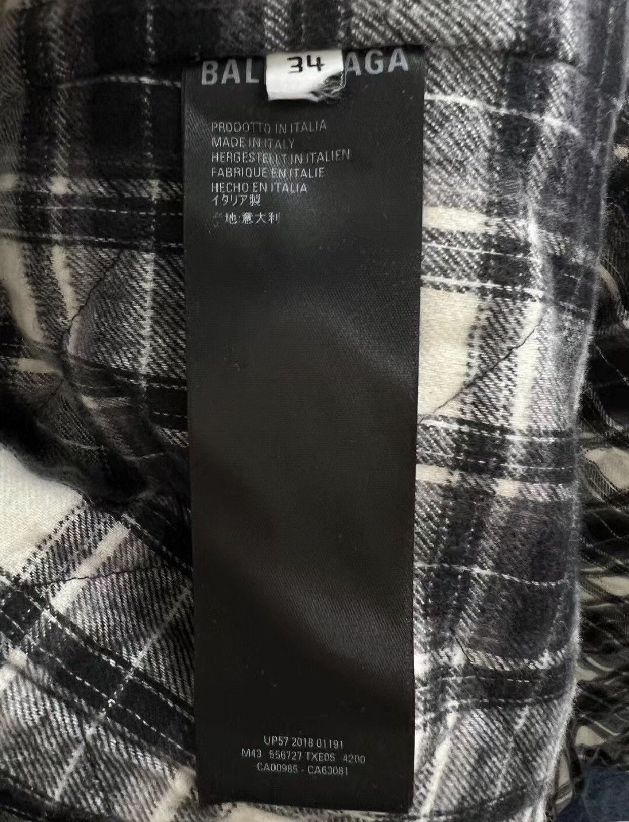 Balenciaga BALENCIAGA Balenciaga denim cotton jacket 2412-Nextarrow Size US S / EU 44-46 / 1 - 5 Thumbnail