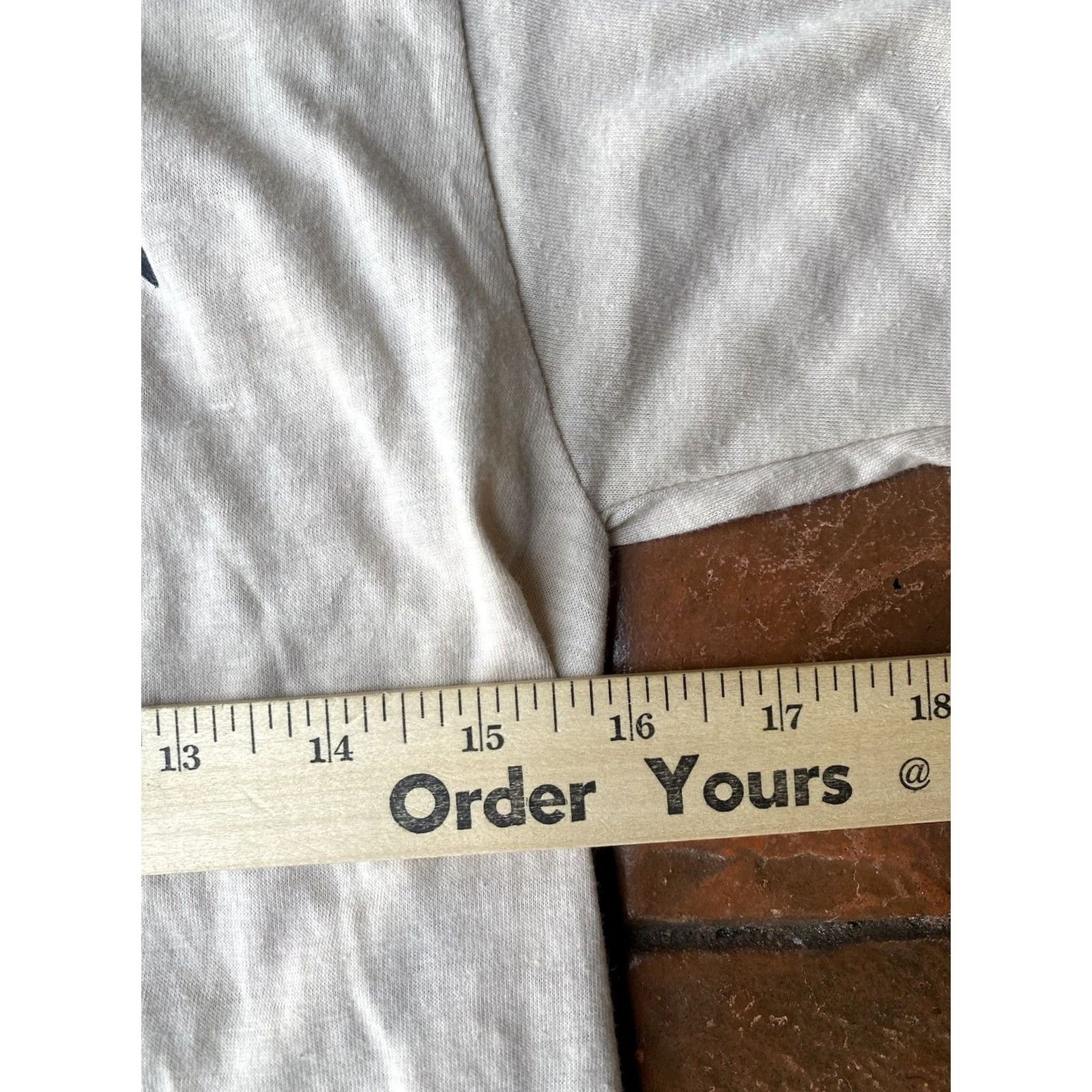 Area VINTAGE Boeing Stearman Pitt Area Oregon Circus T-Shirt XL Beige Cotton Logo Men Crew Neck Short Sleeve 80s 90s Size US XL / EU 56 / 4 - 5 Thumbnail