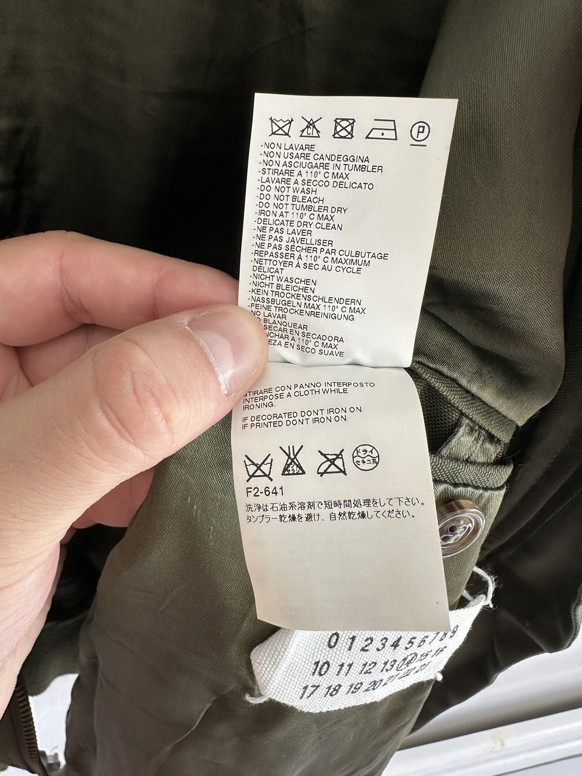 Maison Margiela Maison Martin Margiela Bomber Jacket Mens Size 48 Exclusive Size US M / EU 48-50 / 2 - 13 Thumbnail