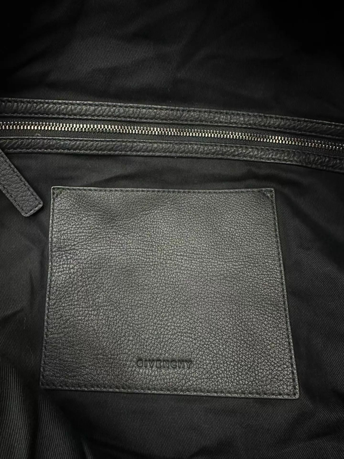 Givenchy Givenchy Bicolor Leather Plane Backpack New Size ONE SIZE - 4 Thumbnail