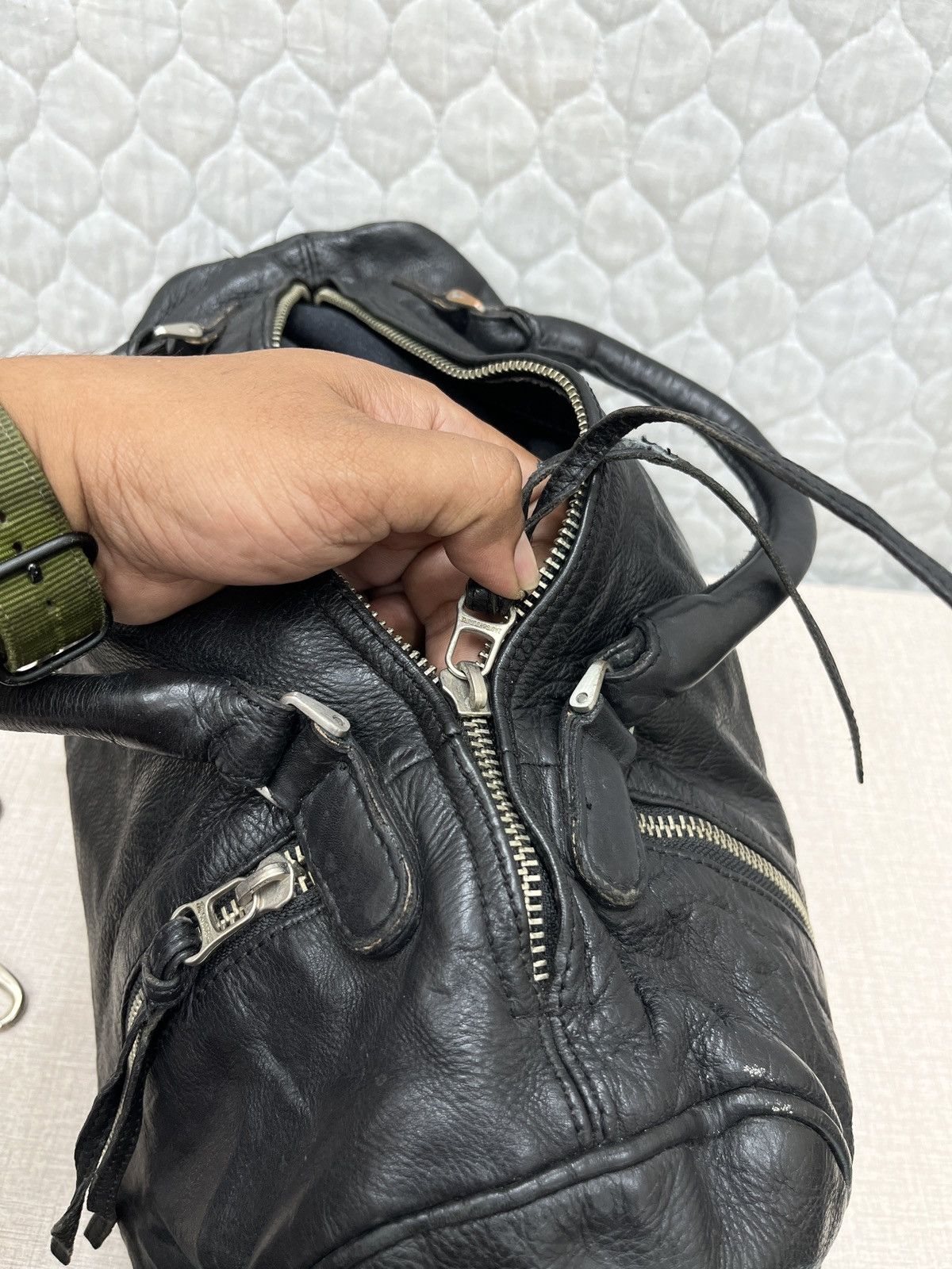 Zadig & Voltaire 🔥🔥🔥STEALS ZADIG & VOLTIARE COW LEATHER BAG Size ONE SIZE - 13 Thumbnail