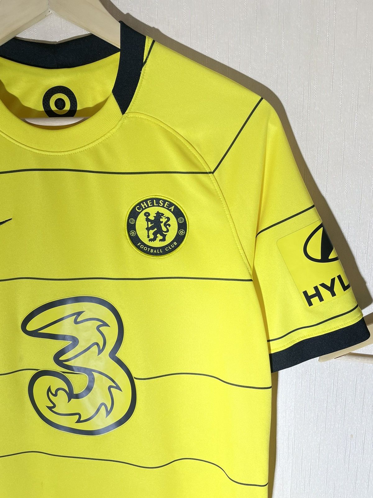 Chelsea Soccer × Nike Nike Chelsea soccer jersey Size US M / EU 48-50 / 2 - 2 Thumbnail