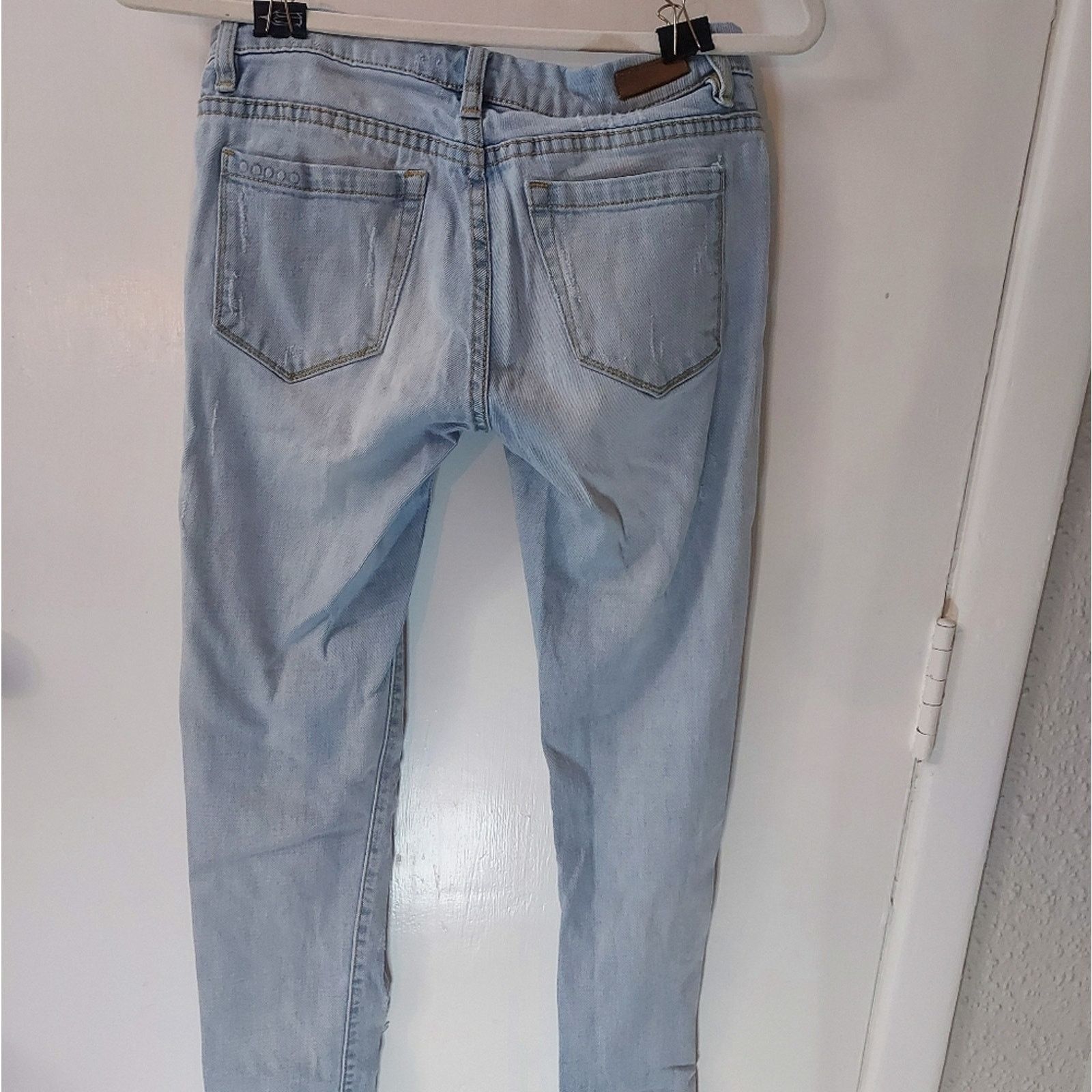 BLANKNYC BLANK NYC Light Wash Distressed Skinny Denim Jean No Size Size 30" / US 8 / IT 44 - 2 Thumbnail