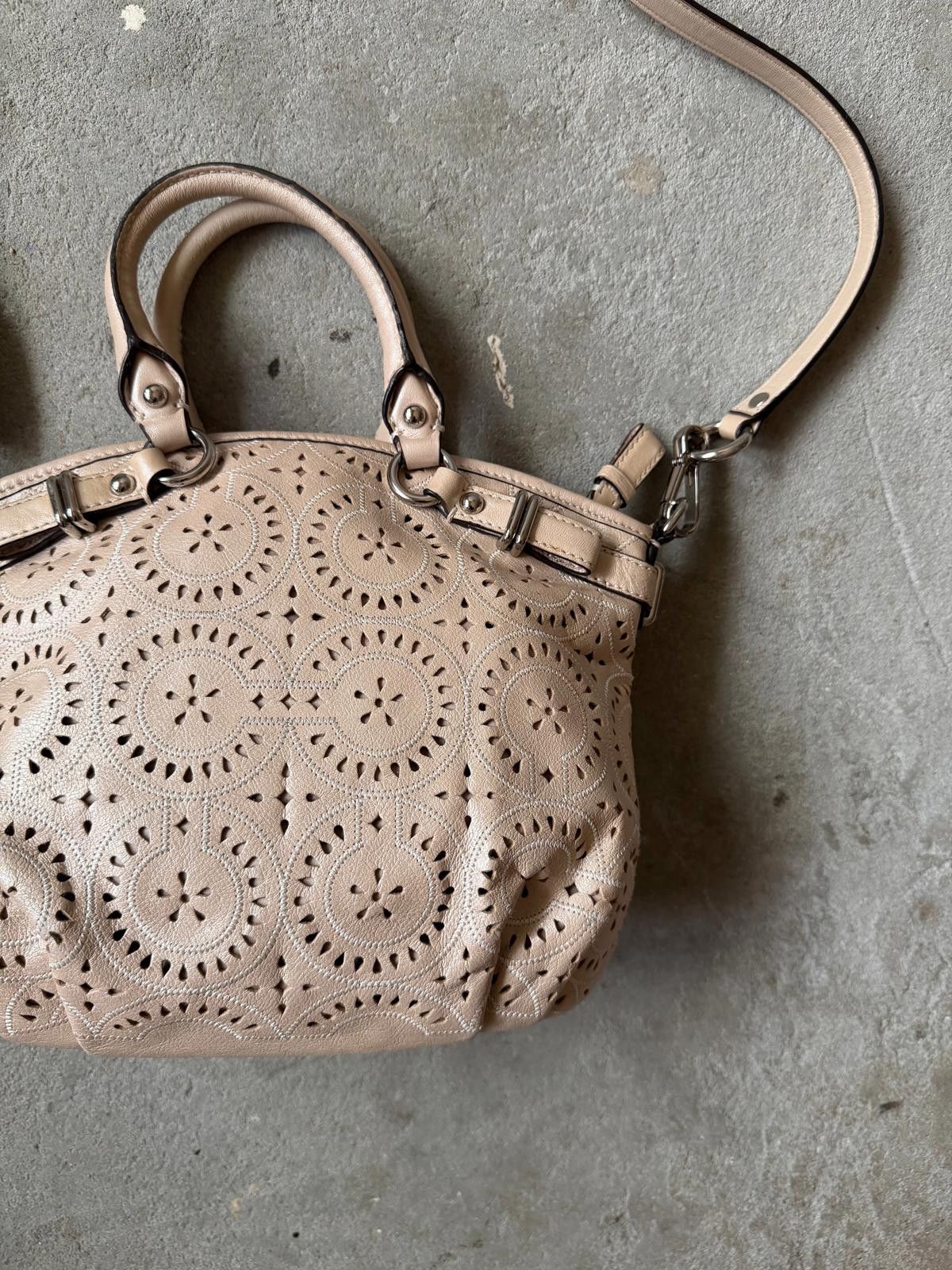 Coach Coach 2Way Madison Shoulder Bag Beige Size ONE SIZE - 8 Thumbnail
