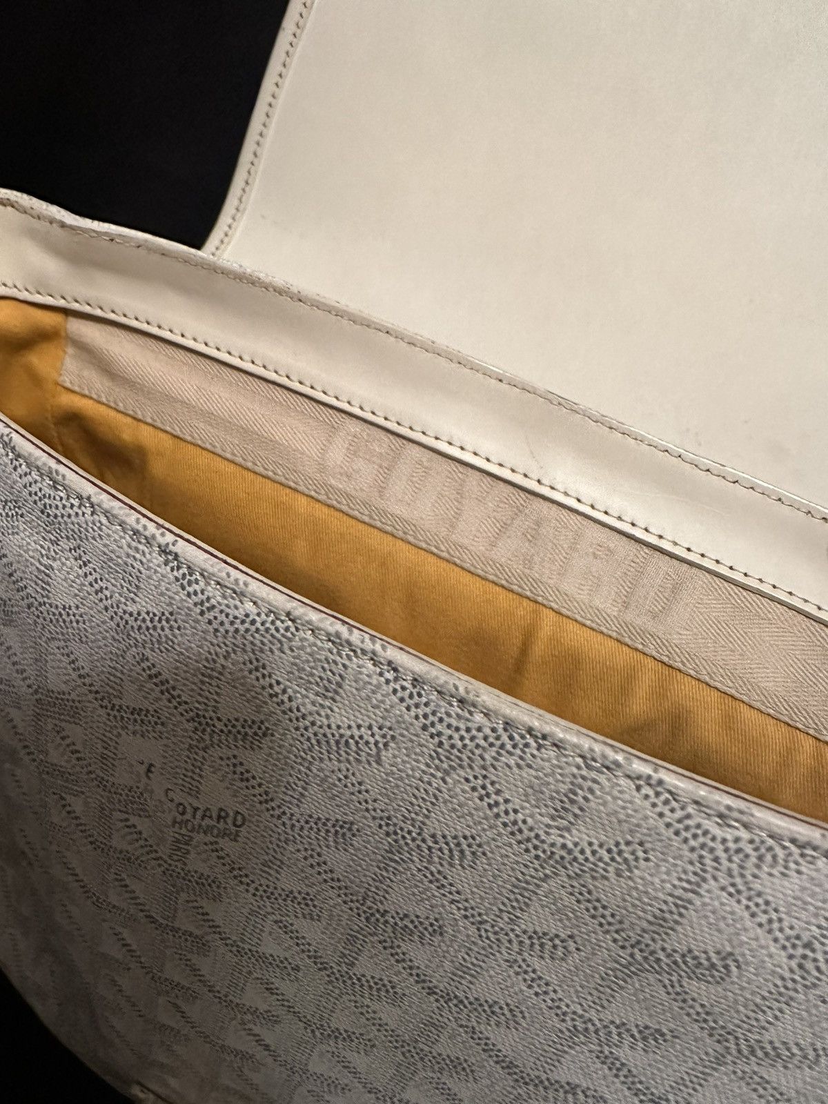 Goyard Grand Bleu MM 2013 Discontinued Size ONE SIZE - 15 Thumbnail