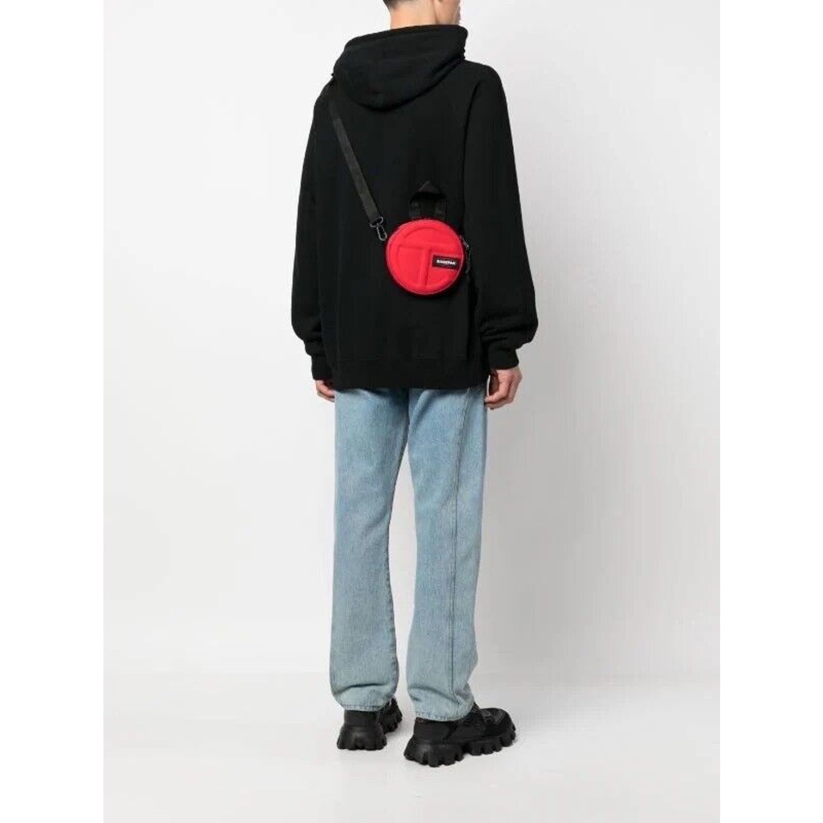 Telfar Brand New With Tags Telfar Eastpak Circle Bag In Red. Size ONE SIZE - 3 Thumbnail