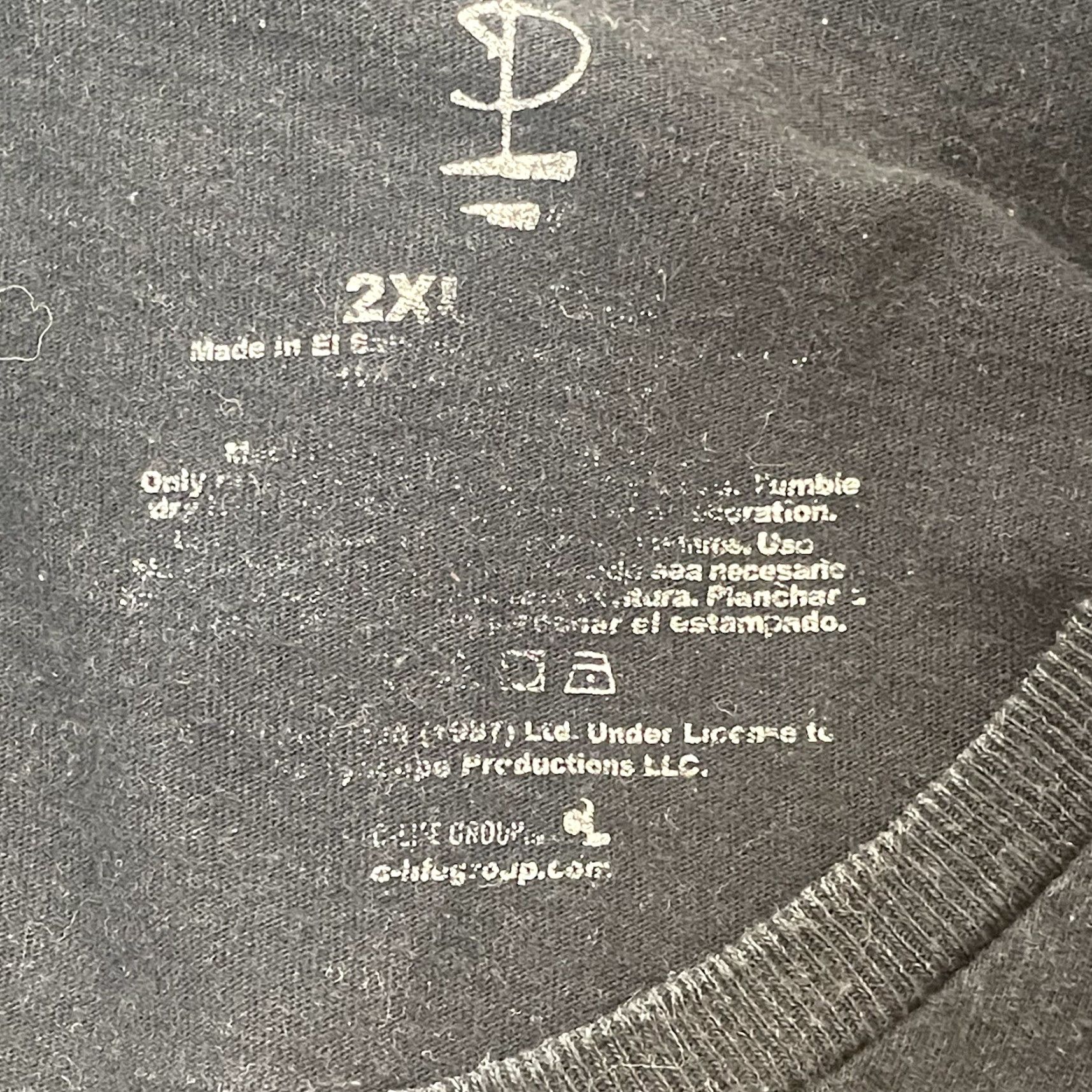 Vintage VINTAGE Pink Floyd The Division Bell Shirt Men 2XL Black Short Sleeve Crew Neck Size US XXL / EU 58 / 5 - 7 Thumbnail