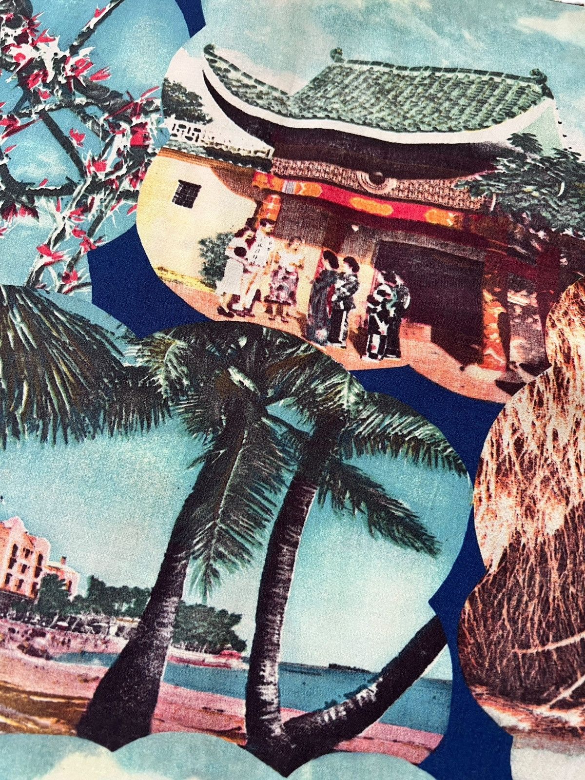 Sun Surf Toyo Enterprise ‘Gold” Rayon Graphic Hawaiian Shirt Sun Surf Size US L / EU 52-54 / 3 - 13 Thumbnail
