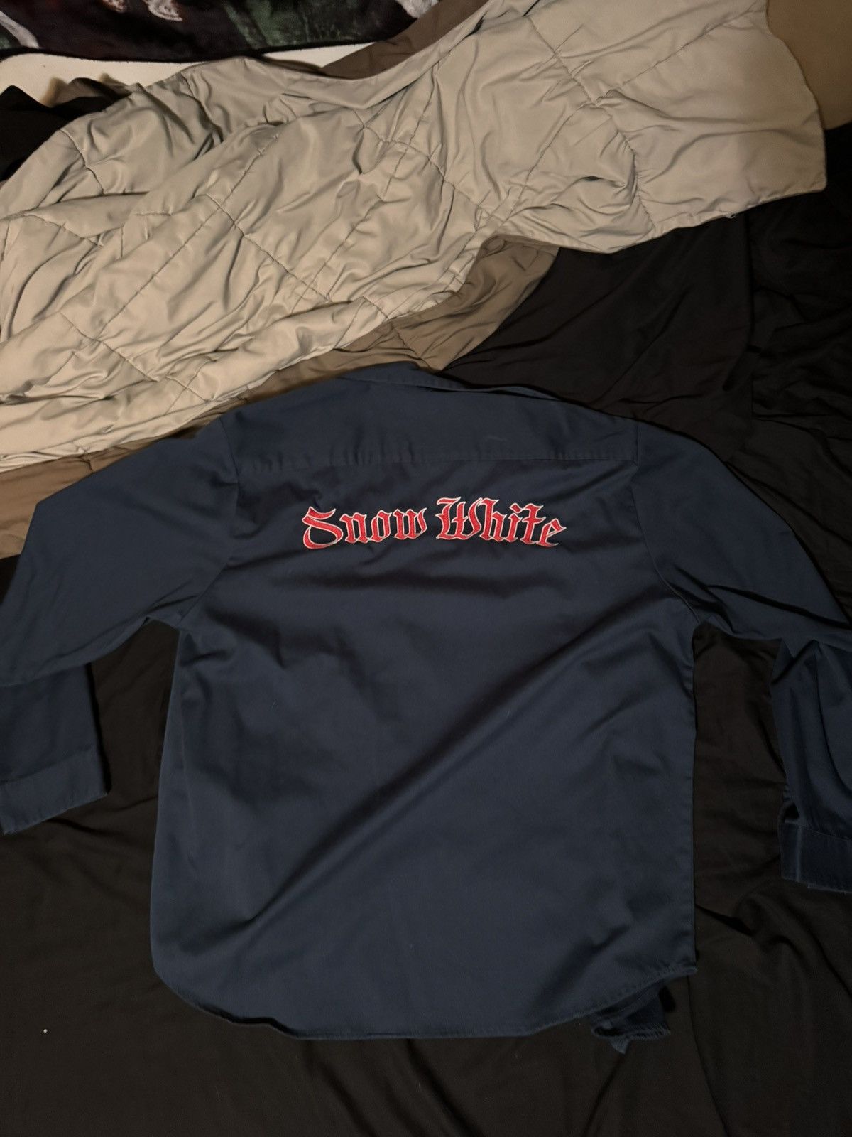Supreme Supreme Snow White 2024 work shirt Size US XL / EU 56 / 4 - 1 Thumbnail