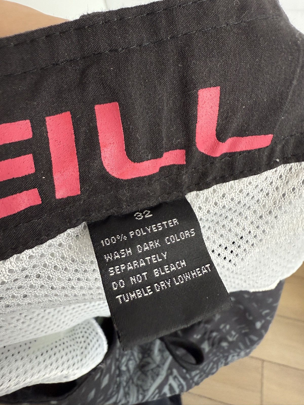 O'Neill × Vintage Vintage Oneill x Monster energy shorts 32 opium trend tapout Size US 32 / EU 48 - 8 Thumbnail
