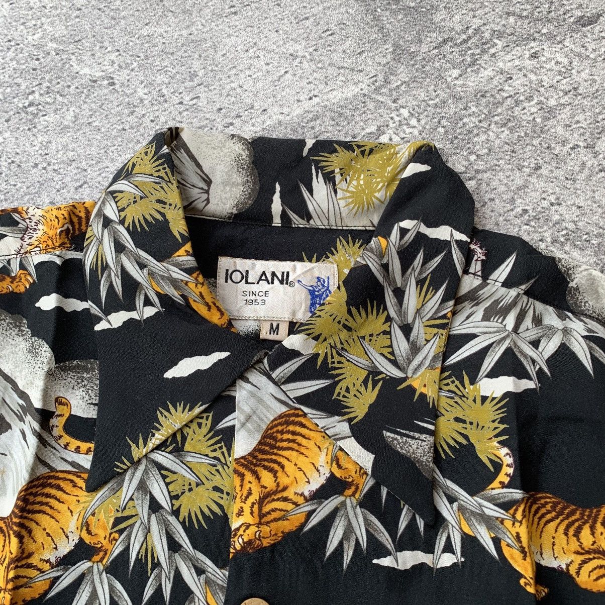 Japanese Brand Vintage Rayon Tiger Shirt Size US M / EU 48-50 / 2 - 5 Thumbnail