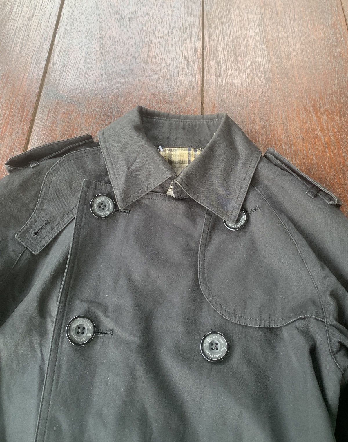 Aquascutum × Designer Vintage Aquascutum UK Label double breasted trench coat Size XS / US 0-2 / IT 36-38 - 5 Thumbnail