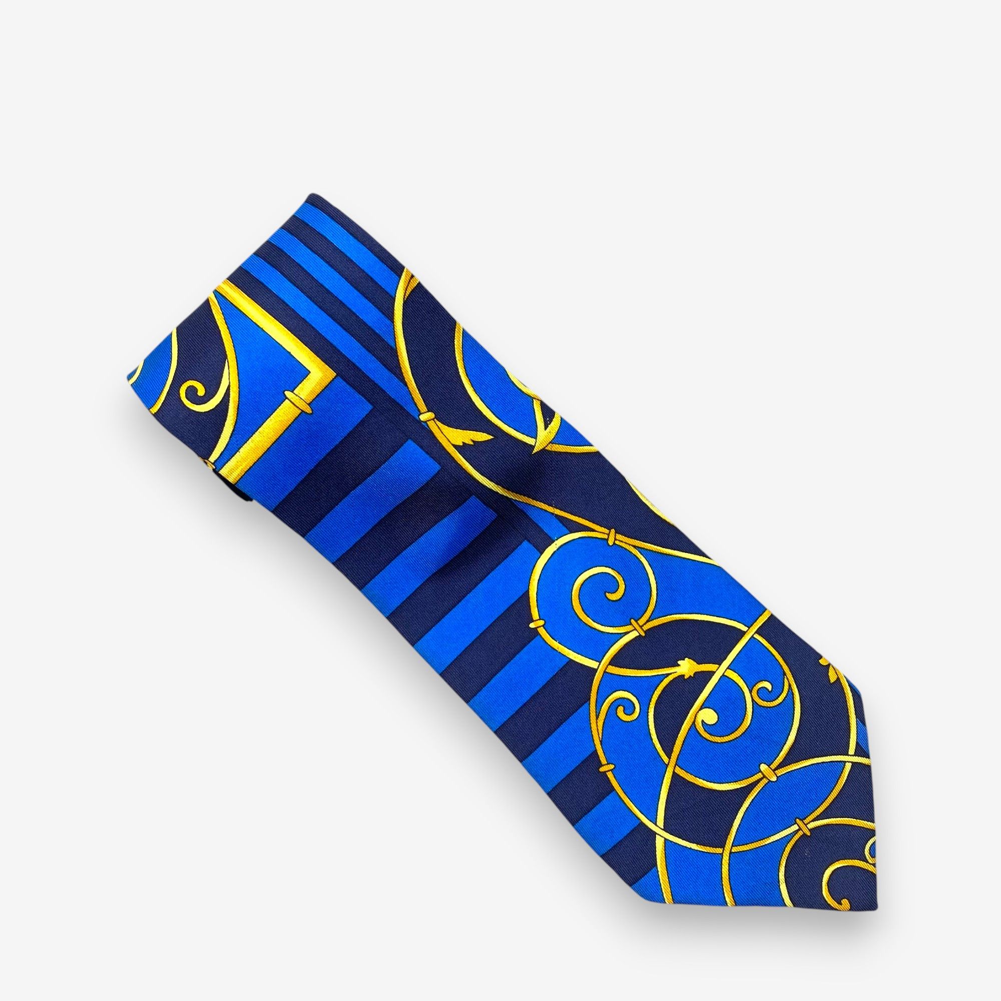 Japanese Brand Vintage Gianni Versace SILK Necktie Cravate Pure Silk Size ONE SIZE - 2 Thumbnail