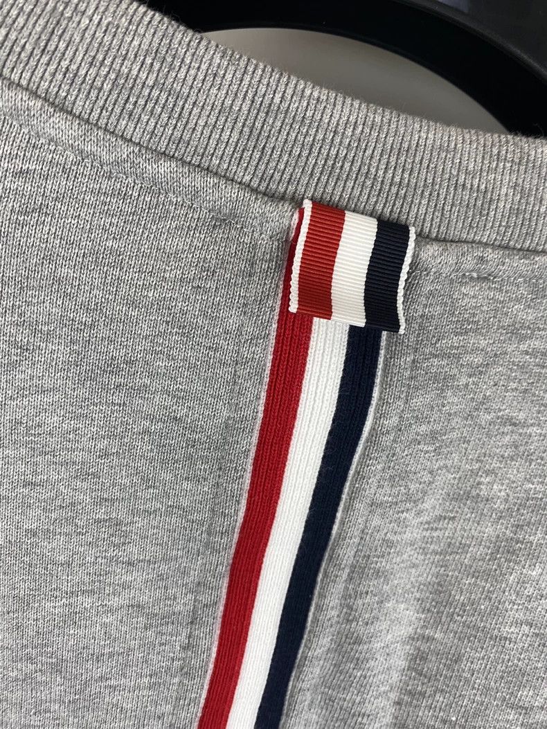 Thom Browne Thom Browne color stripes on the back sweatshirt Size US L / EU 52-54 / 3 - 5 Thumbnail