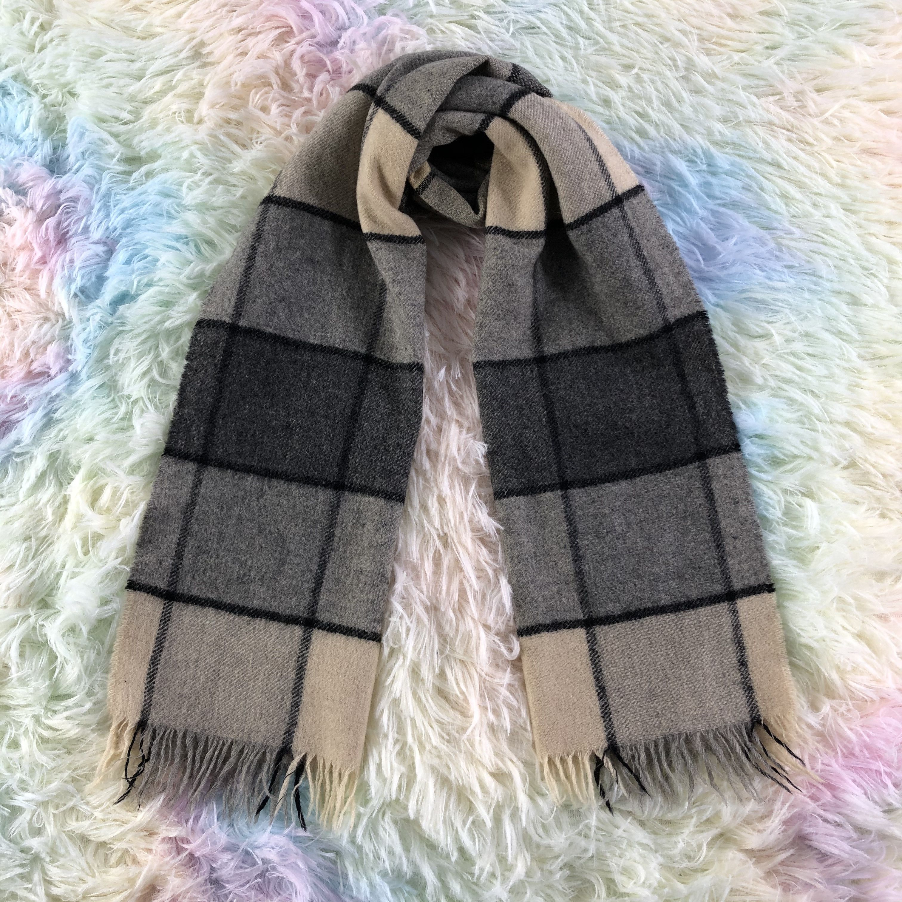 Johnstons Of Elgin Scarf / Muffler / Neckwear - KM171