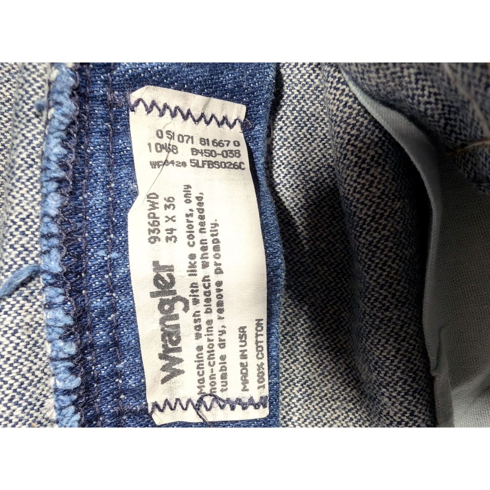 Wrangler Vintage Wrangler Jeans Mens 34x36 Blue 936PWD Cowboy Cut Western Straight Denim Cotton Five Pocket Zip Drive: USA Made - 1990s Style Mens Jeans Size US 34 / EU 50 - 5 Thumbnail