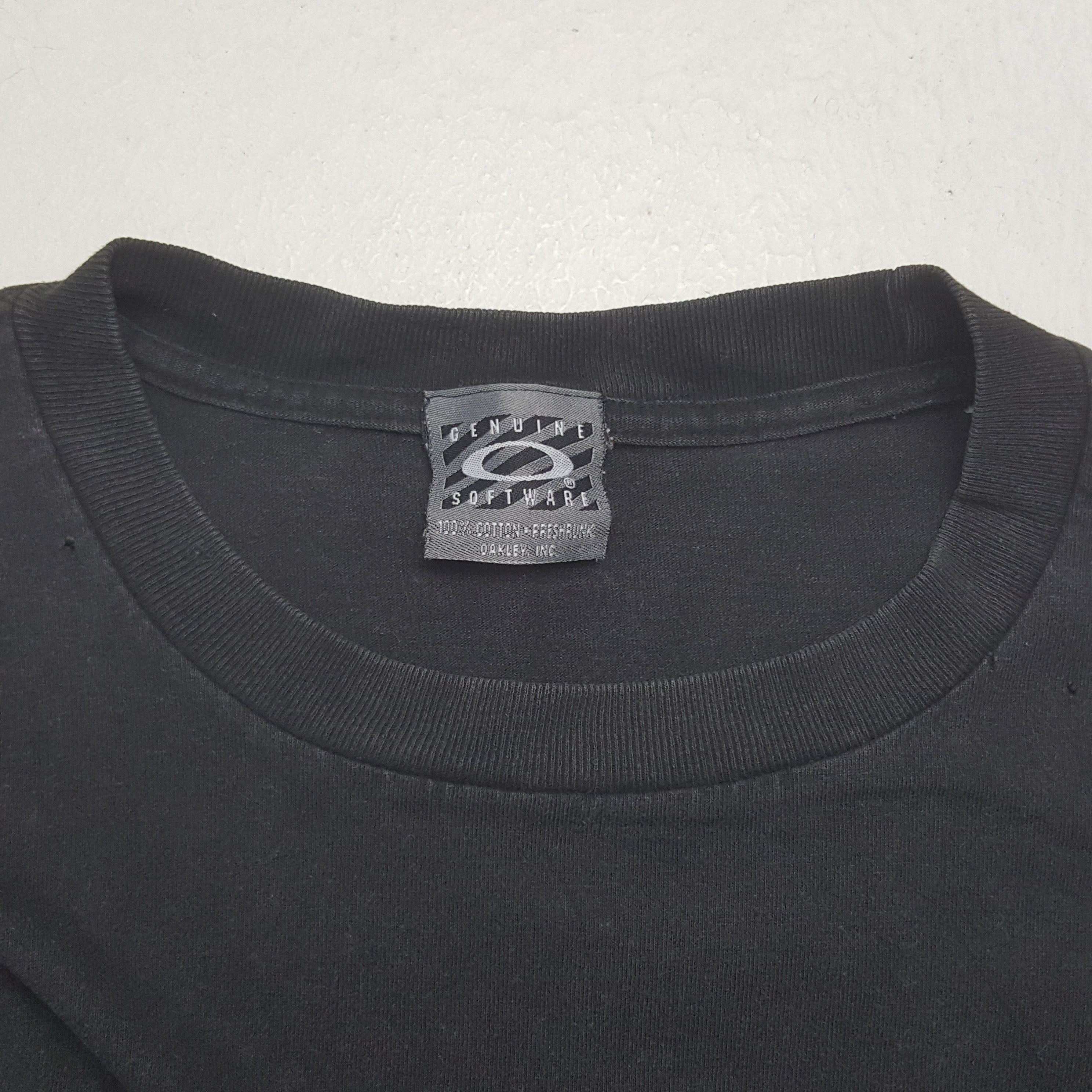 Oakley Vintage Oakley American Style Logo T-shirt RR19 Size US L / EU 52-54 / 3 - 5 Thumbnail