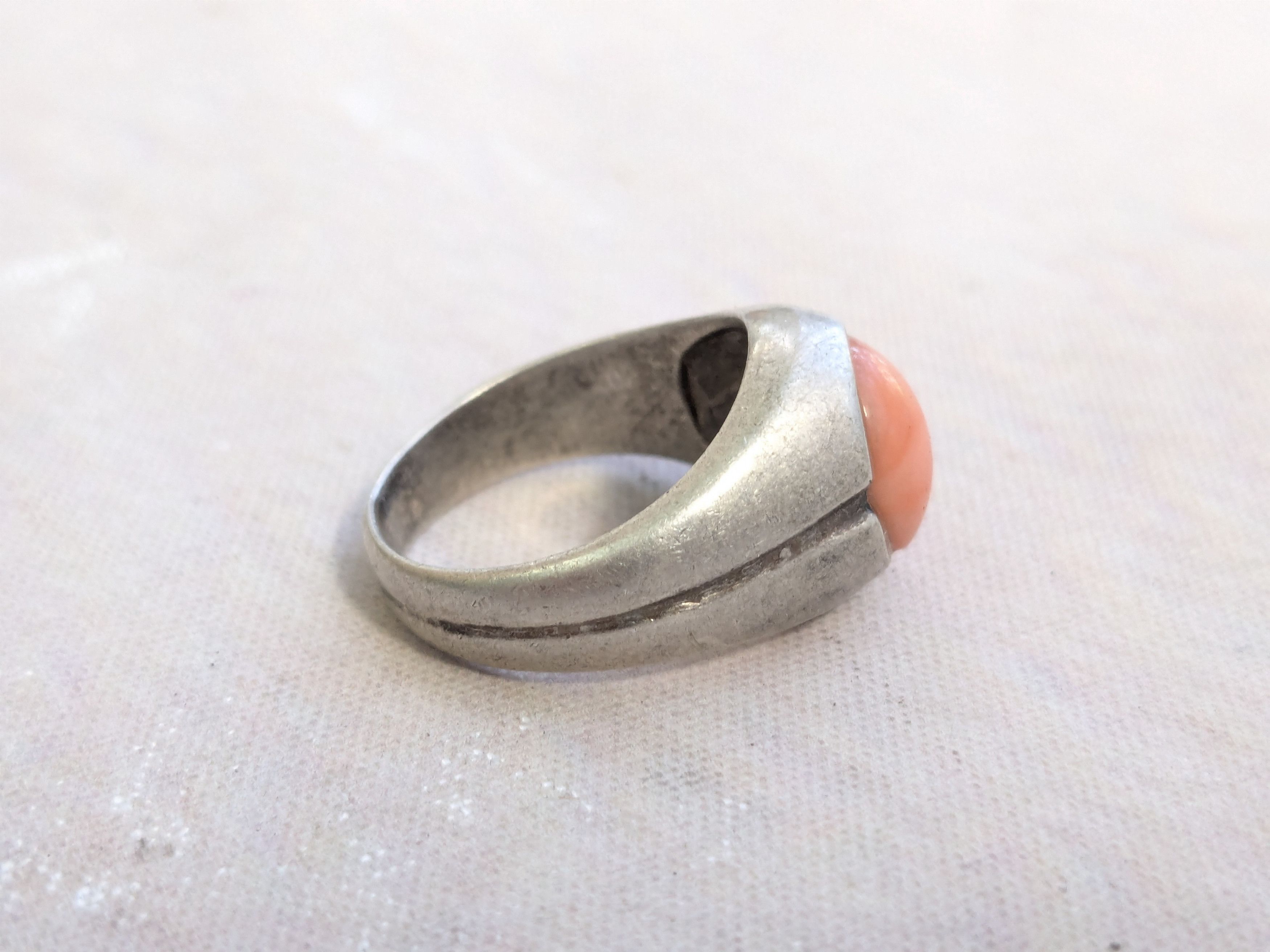 Jewelry Vintage Sterling Silver Ring Pink Coral 8.5 Oval Cabochon Size ONE SIZE - 5 Thumbnail