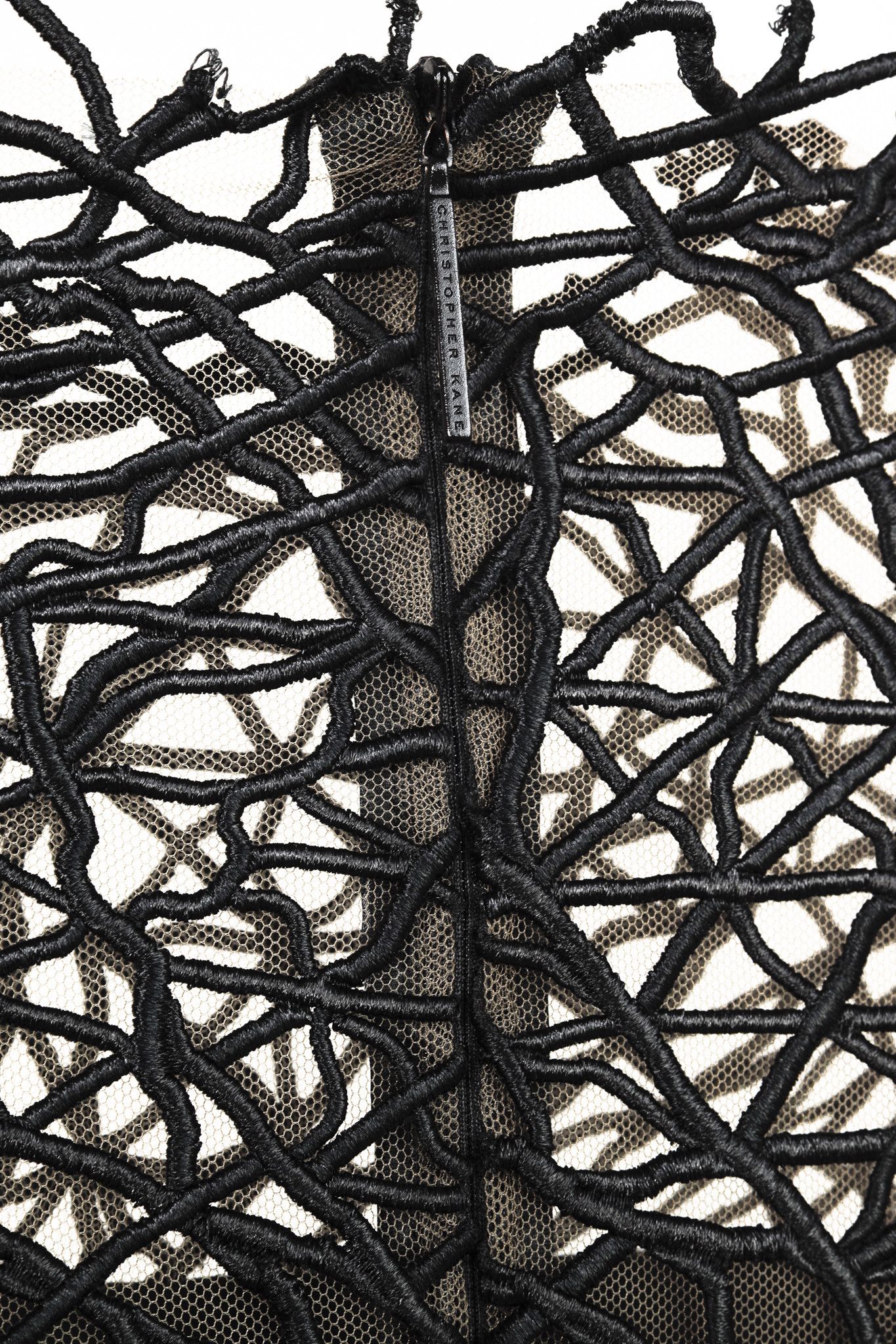 Christopher Kane Christopher Kane Black Lace Appliqué Wool Shift Dress Size M / US 6-8 / IT 42-44 - 8 Thumbnail