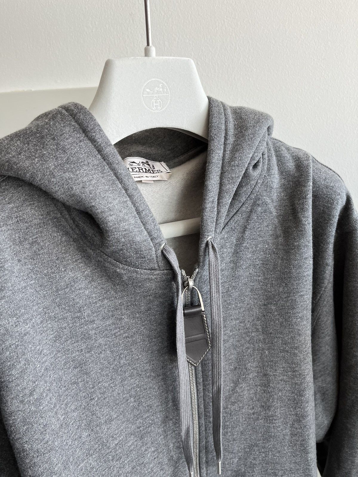 Hermes Super Runway Brand New Cashmere and Leather Hooded Sweater Size US L / EU 52-54 / 3 - 14 Thumbnail