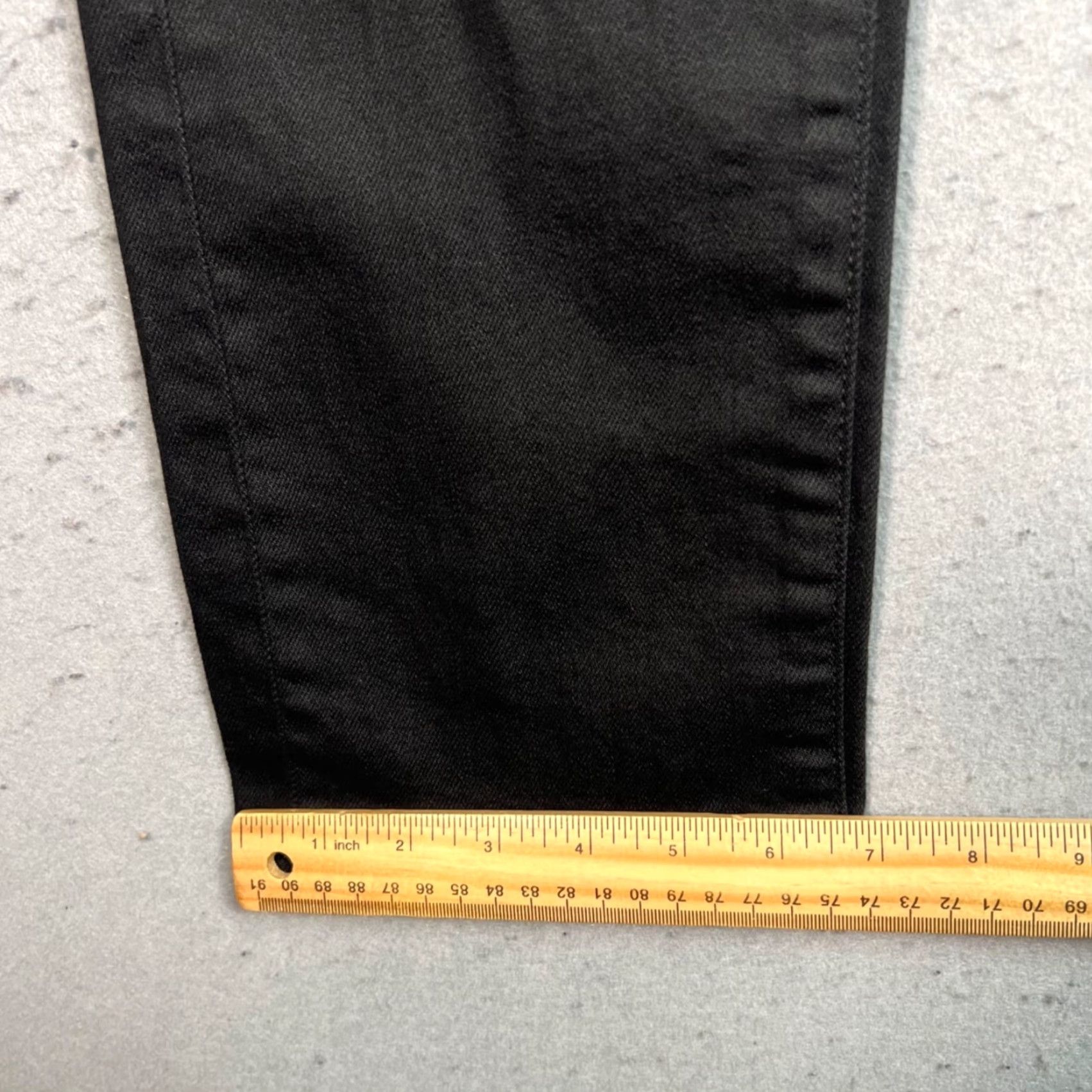 Uniqlo Uniqlo Mens Jeans Slim Stretch Black Cotton Denim 31 x 32 5-Pocket Inseam 25 Regular Size US 31 - 7 Thumbnail