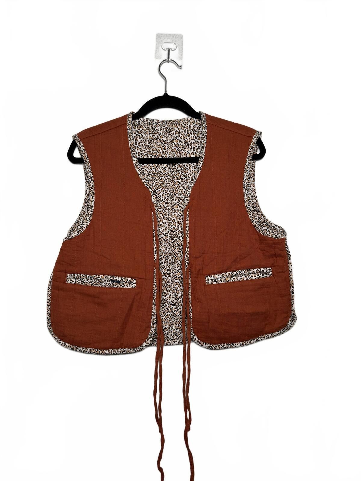 The Unbranded Brand Reversible Leopard Print and Rust Orange Box crop Vest Size M / US 6-8 / IT 42-44 - 2 Thumbnail