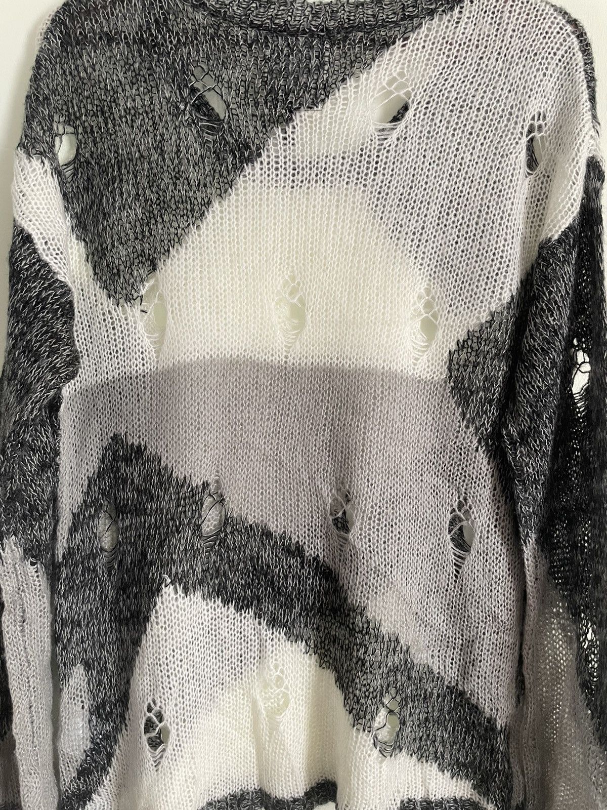 Other One teaspoon distressed hand knit Size US M / EU 48-50 / 2 - 3 Thumbnail