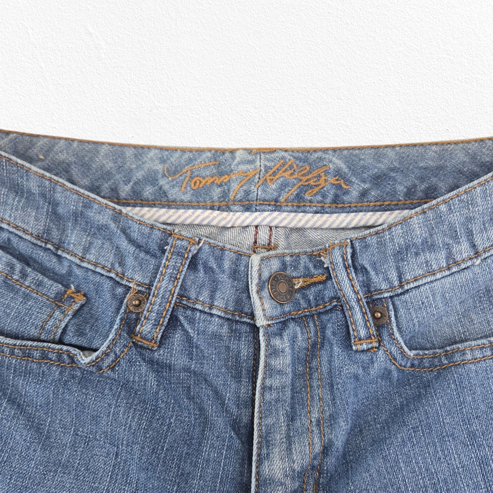 Tommy Hilfiger Tommy Hilfiger Y2K Low Rise Bootcut Jeans 2S Size 26" / US 2 / IT 38 - 3 Thumbnail