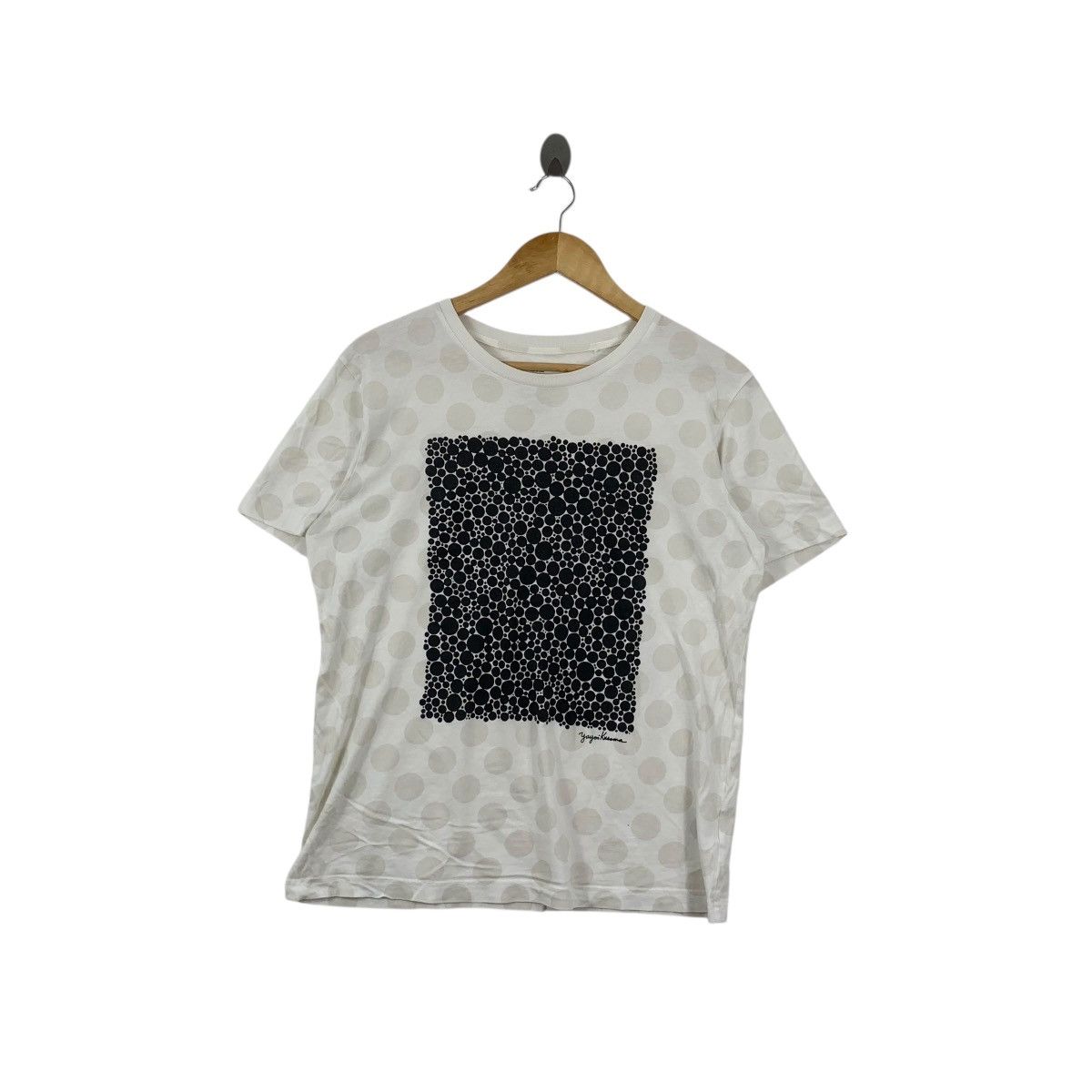 Uniqlo UNIQLO x YAYOI KUSAMA Avant Garde Artist Collection Tee Size M / US 6-8 / IT 42-44 - 1 Thumbnail