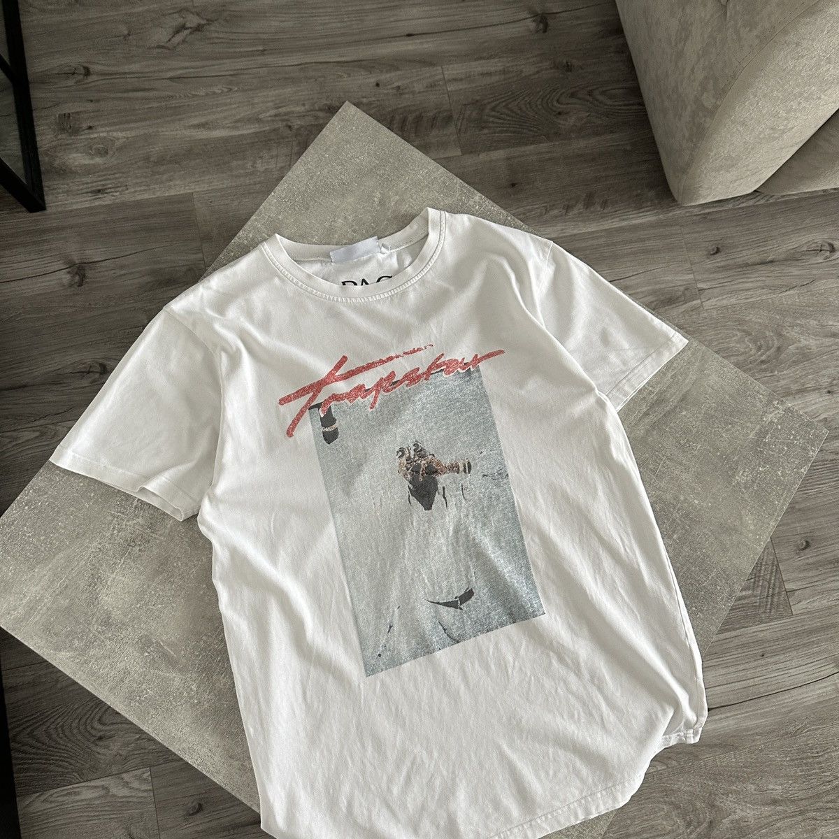 Rap Tees Trapstar London x 2Pac rap tee official 2019 y2k og Tupac Size US M / EU 48-50 / 2 - 4 Thumbnail