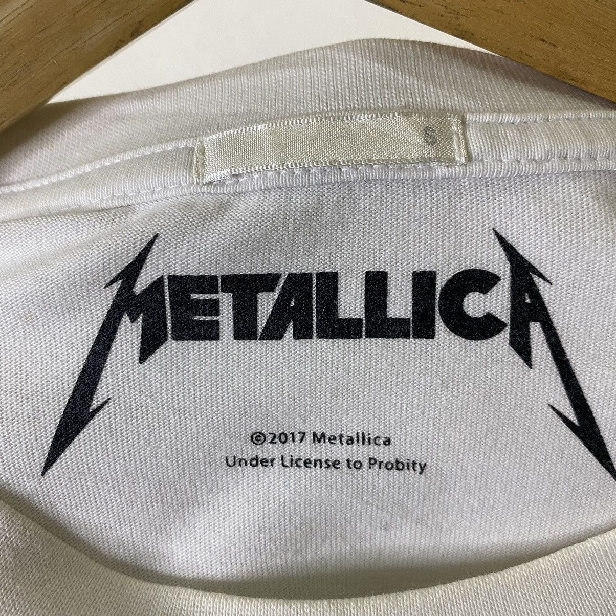 Band Tees × GU × Metallica GU x Metallica The Young Metal Attack Collabration L/S Tee Size US S / EU 44-46 / 1 - 4 Thumbnail