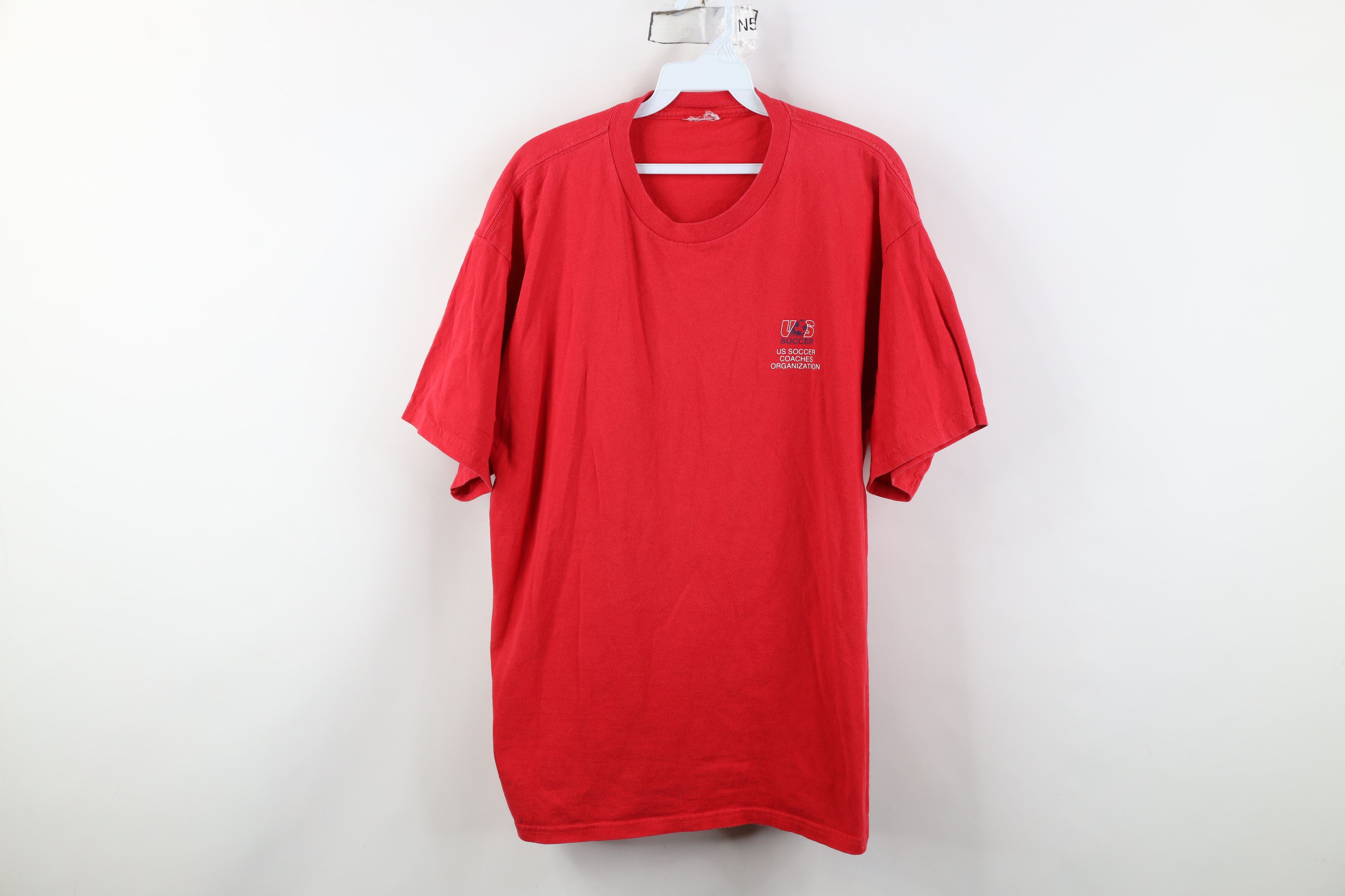 Nike Vintage 90s Y2K Nike Soccer USA Soccer Coaches T-Shirt Red Size US L / EU 52-54 / 3 - 1 Thumbnail