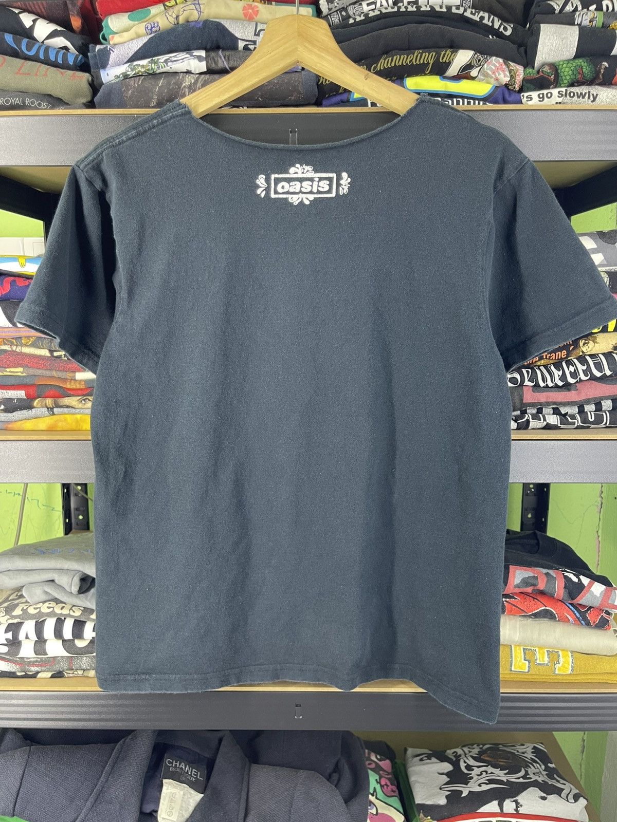 Band Tees 2000s vintage Oasis Dig Out Your Soul Atomic Collage t-shirt Size US M / EU 48-50 / 2 - 9 Thumbnail