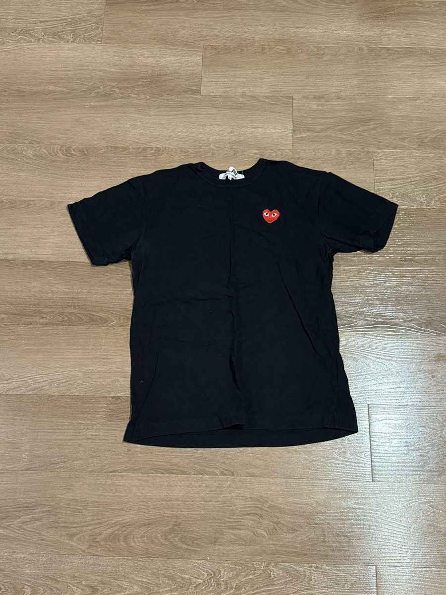 Comme des Garcons PLAY Comme des Garcon T shirt. Size US L / EU 52-54 / 3 - 1 Preview